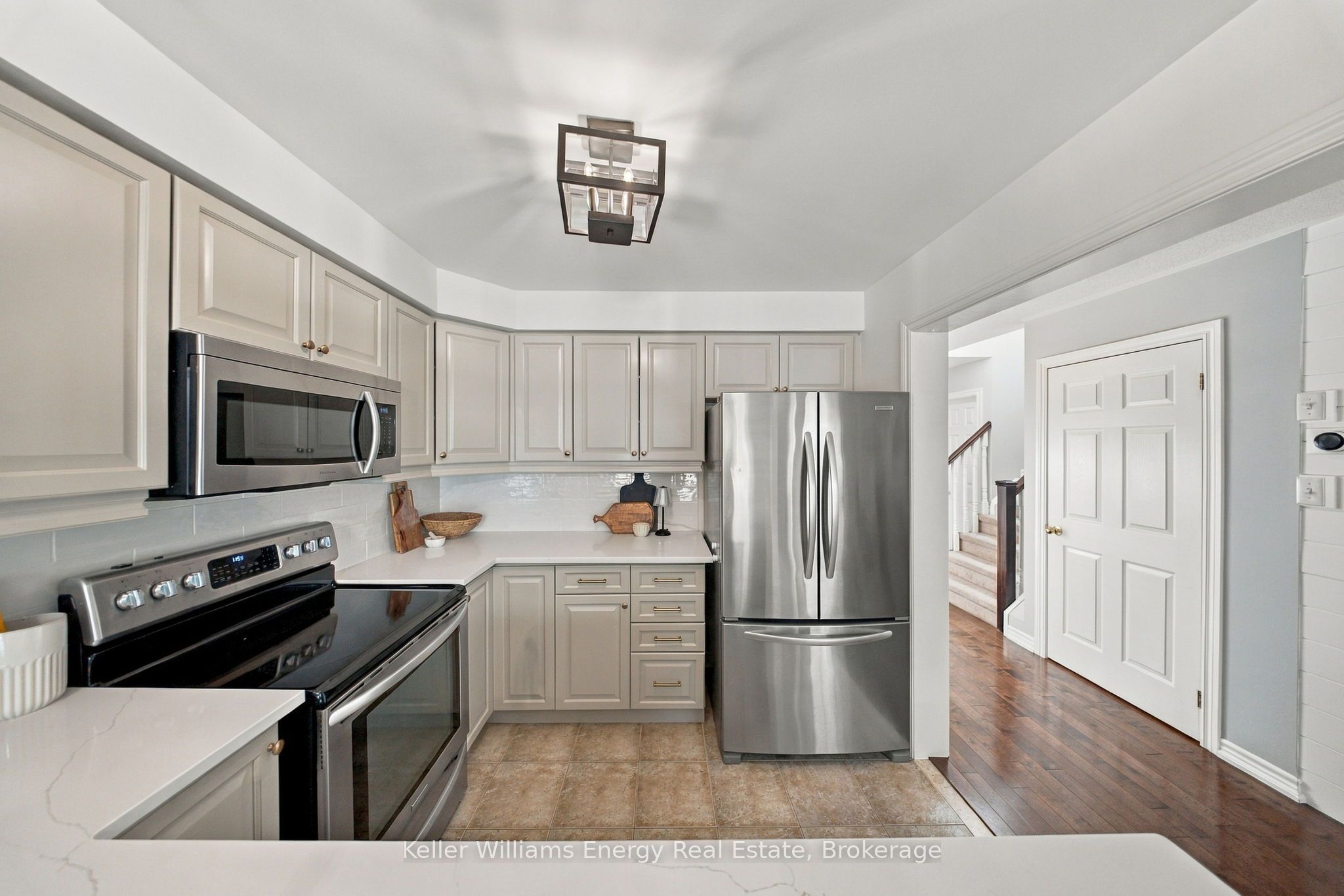 8 Quackenbush Street Property Photo 18