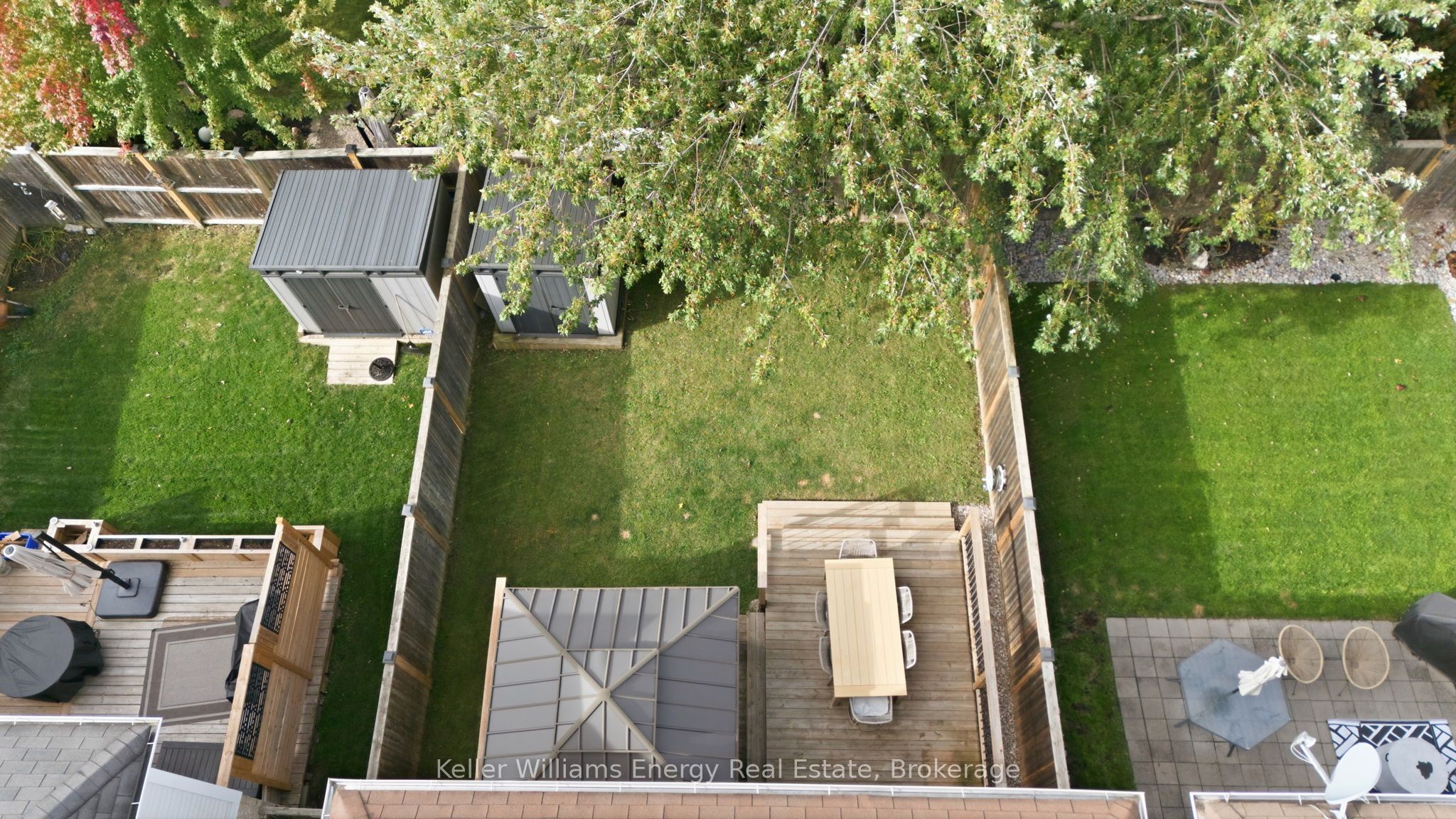 8 Quackenbush Street Property Photo 37