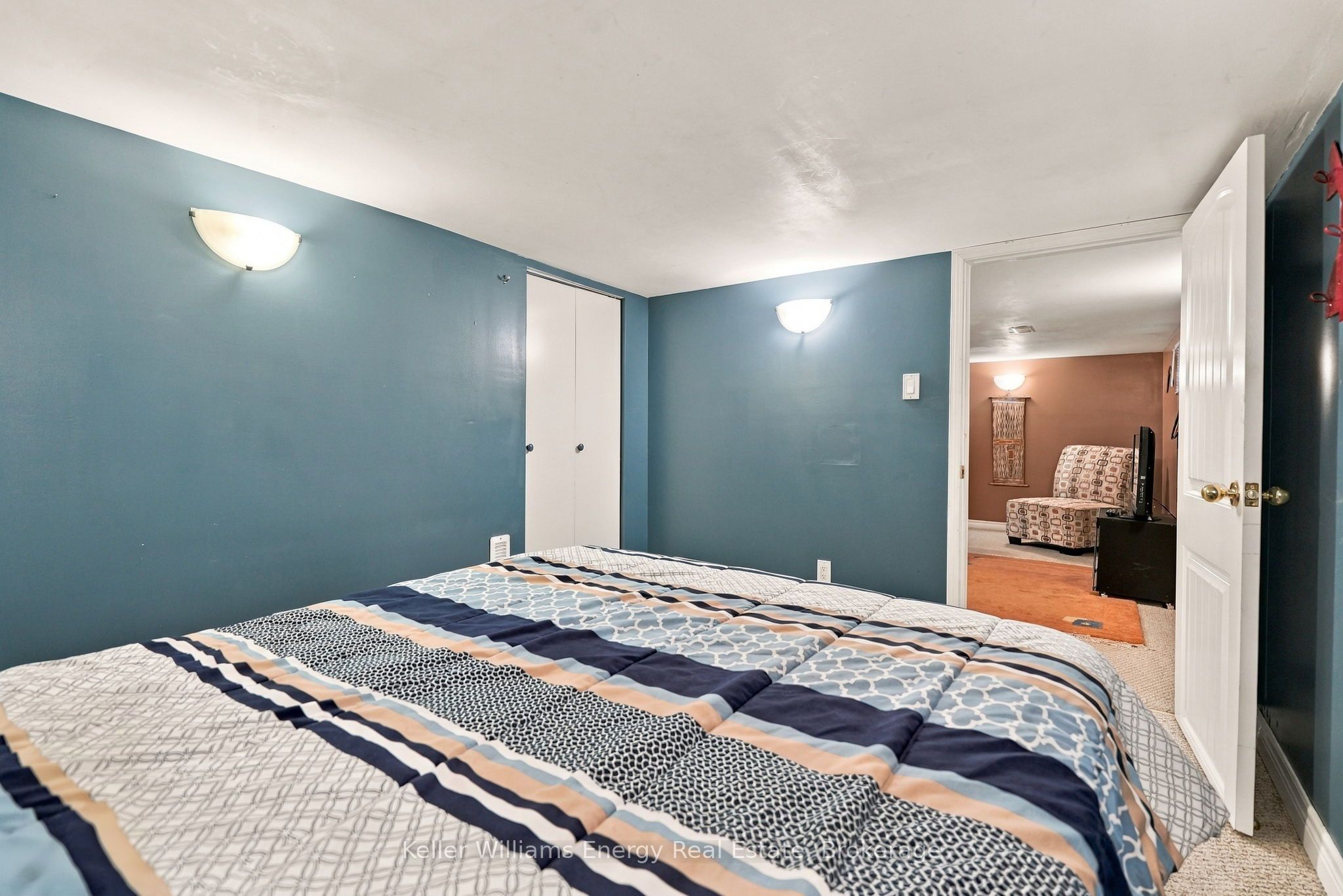 256 Grooms Avenue Property Photo 27