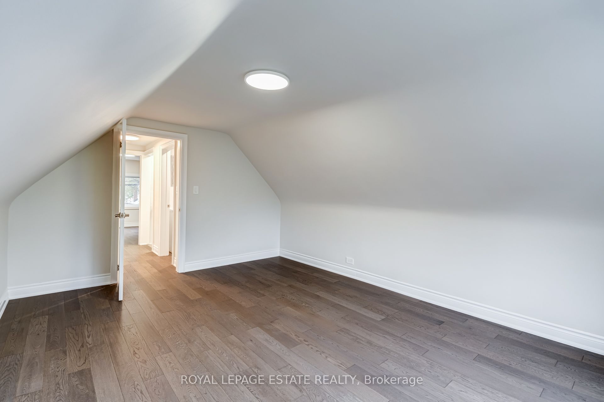 12 Norlong Boulevard Property Photo 25