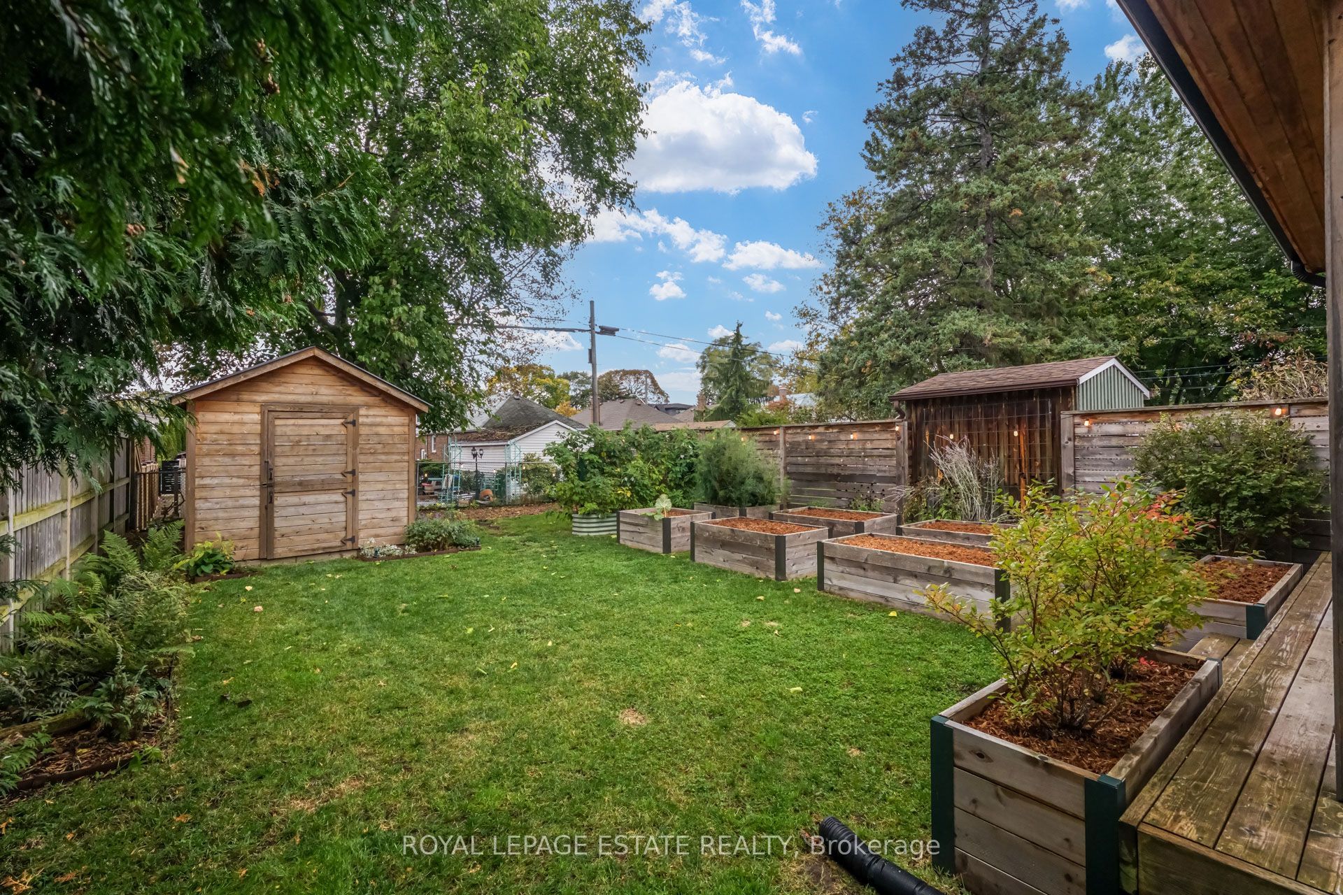 12 Norlong Boulevard Property Photo 37