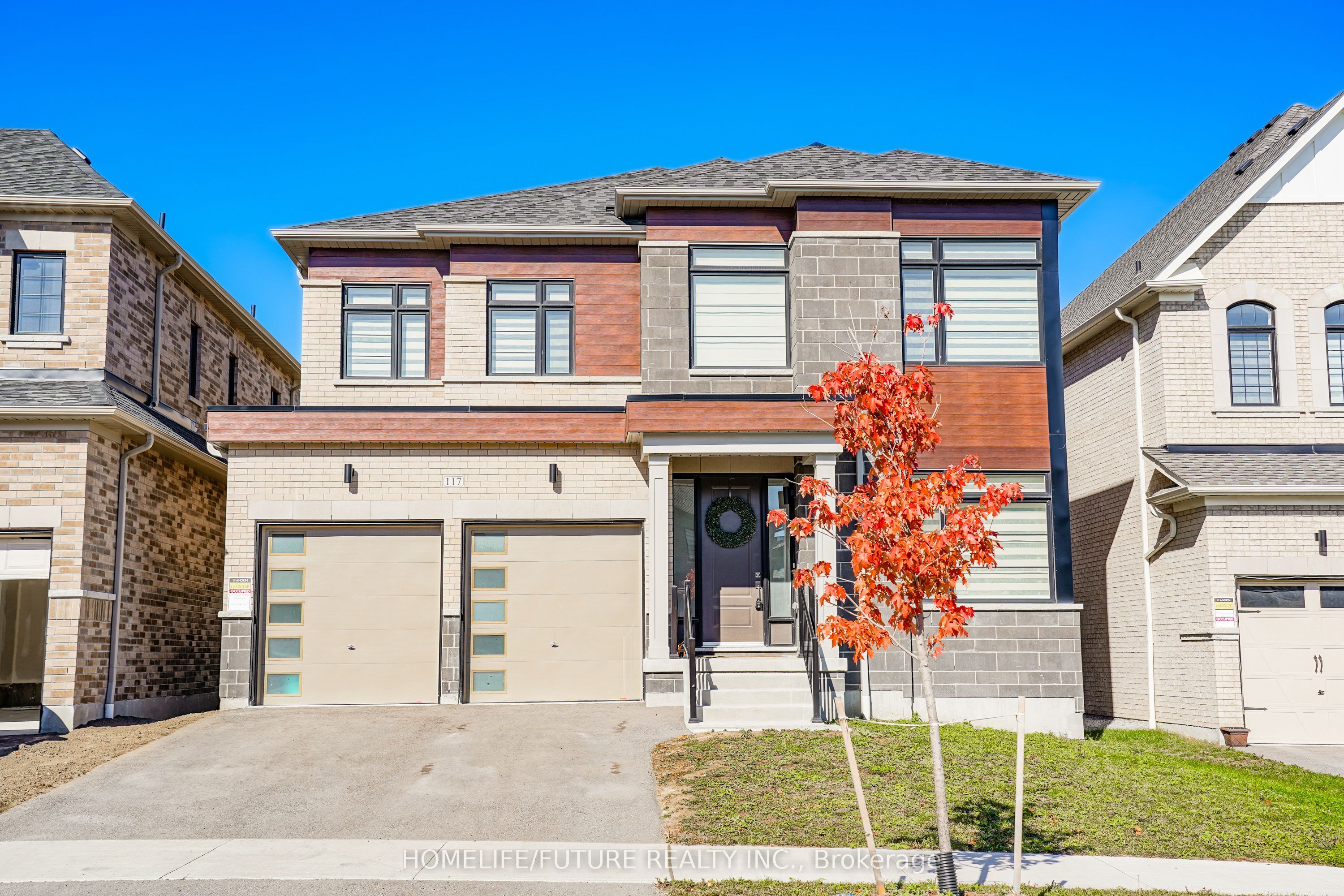 117 Deer Ridge Crescent Property Photo 1