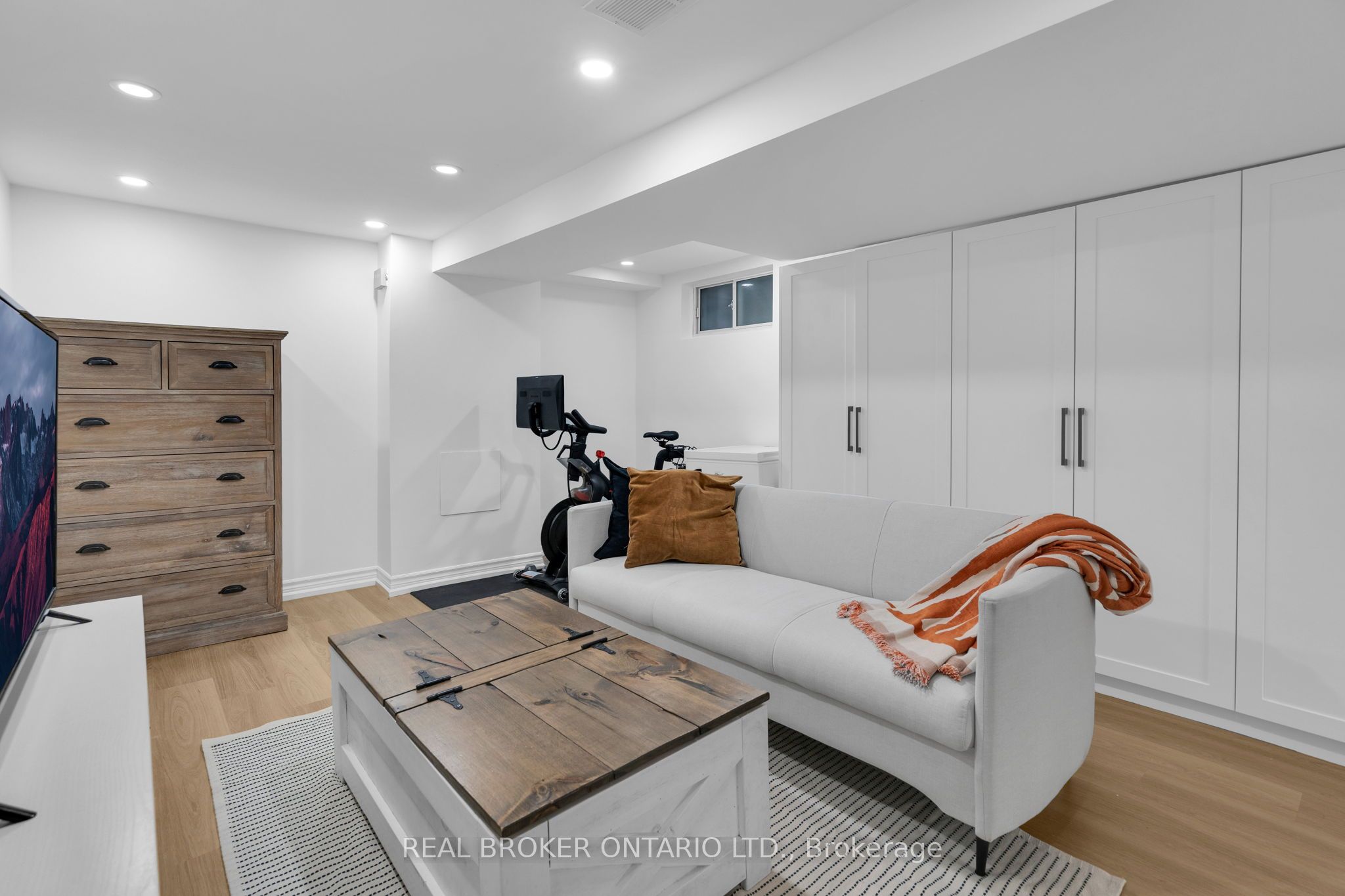23 Aldridge Avenue Property Photo 23