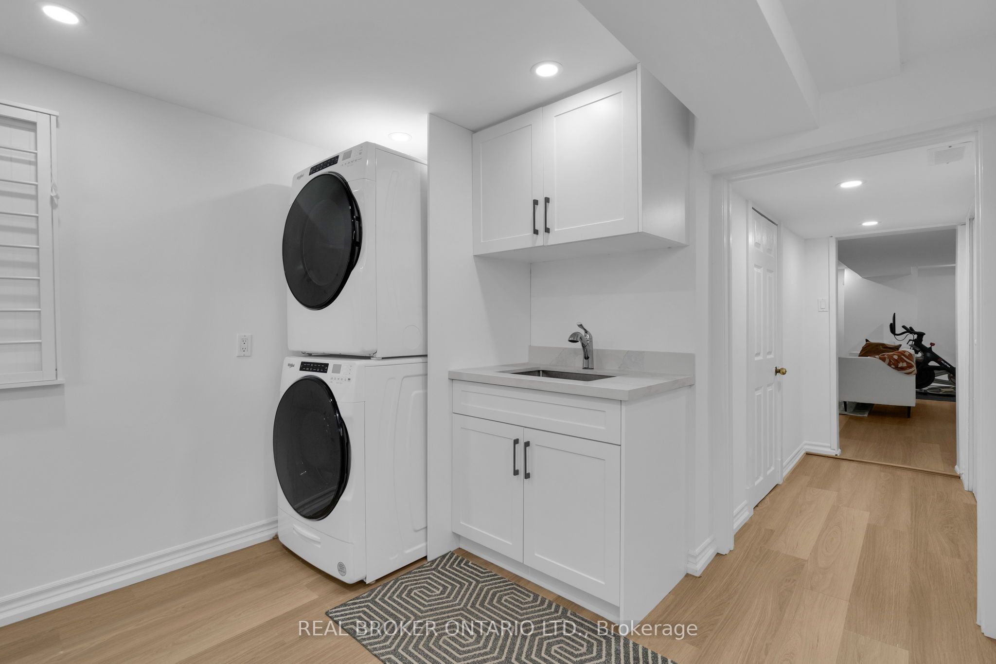 23 Aldridge Avenue Property Photo 27
