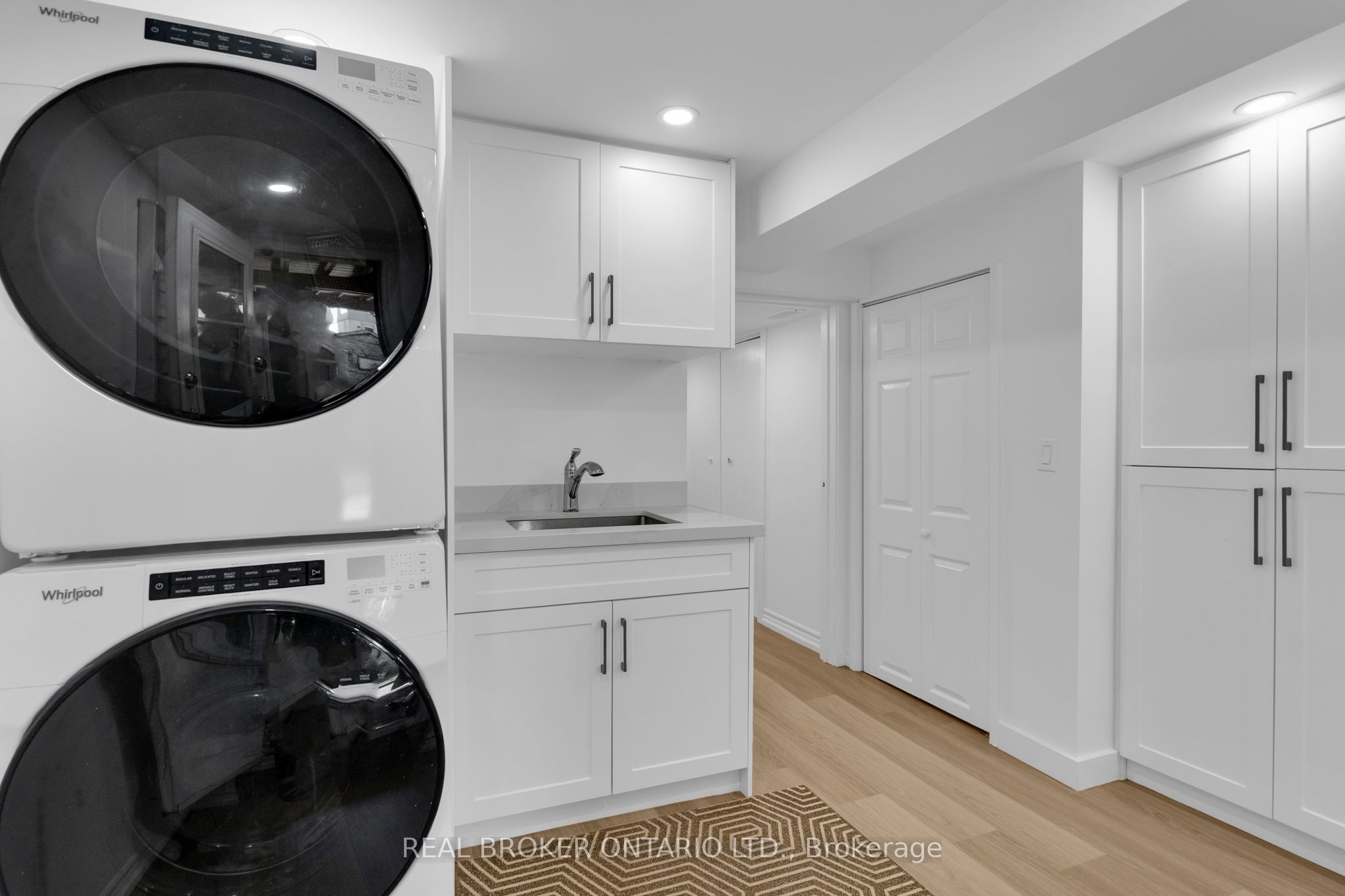 23 Aldridge Avenue Property Photo 29