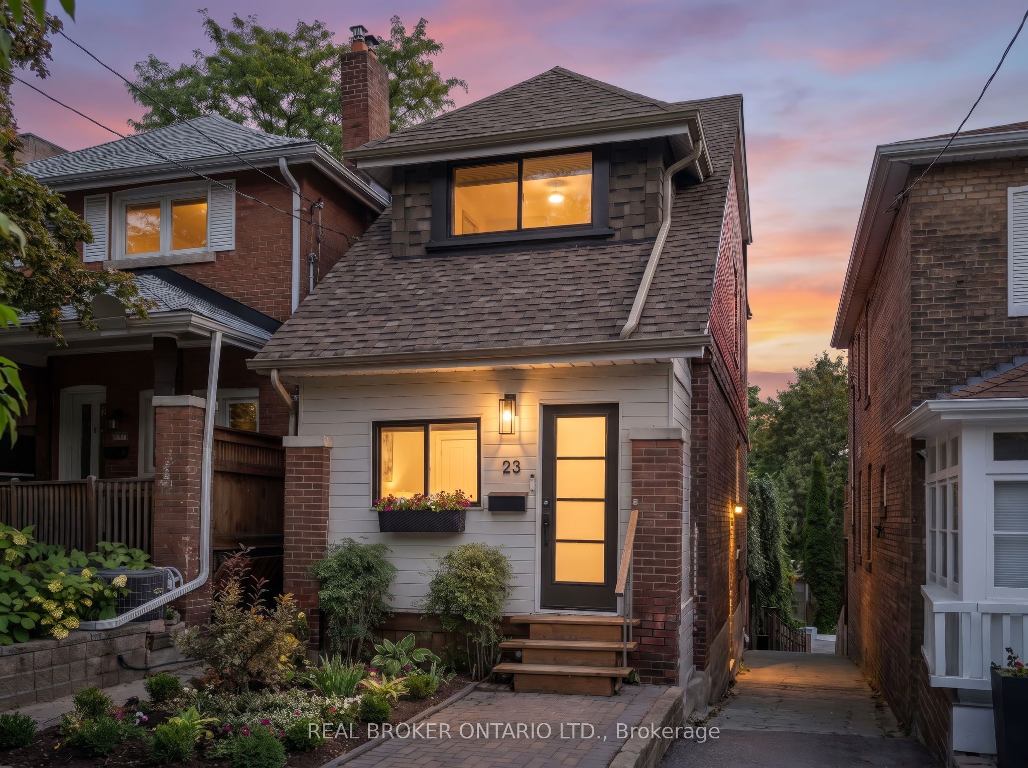 23 Aldridge Avenue Property Photo 41