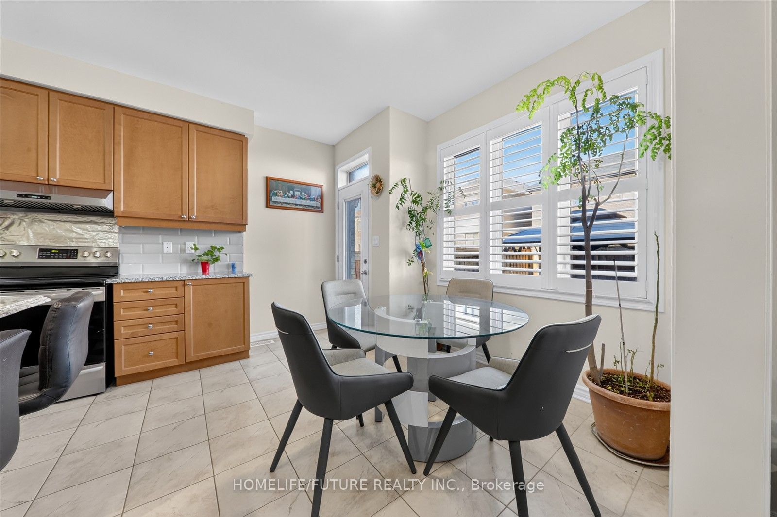 130 Westfield Drive Property Photo 15