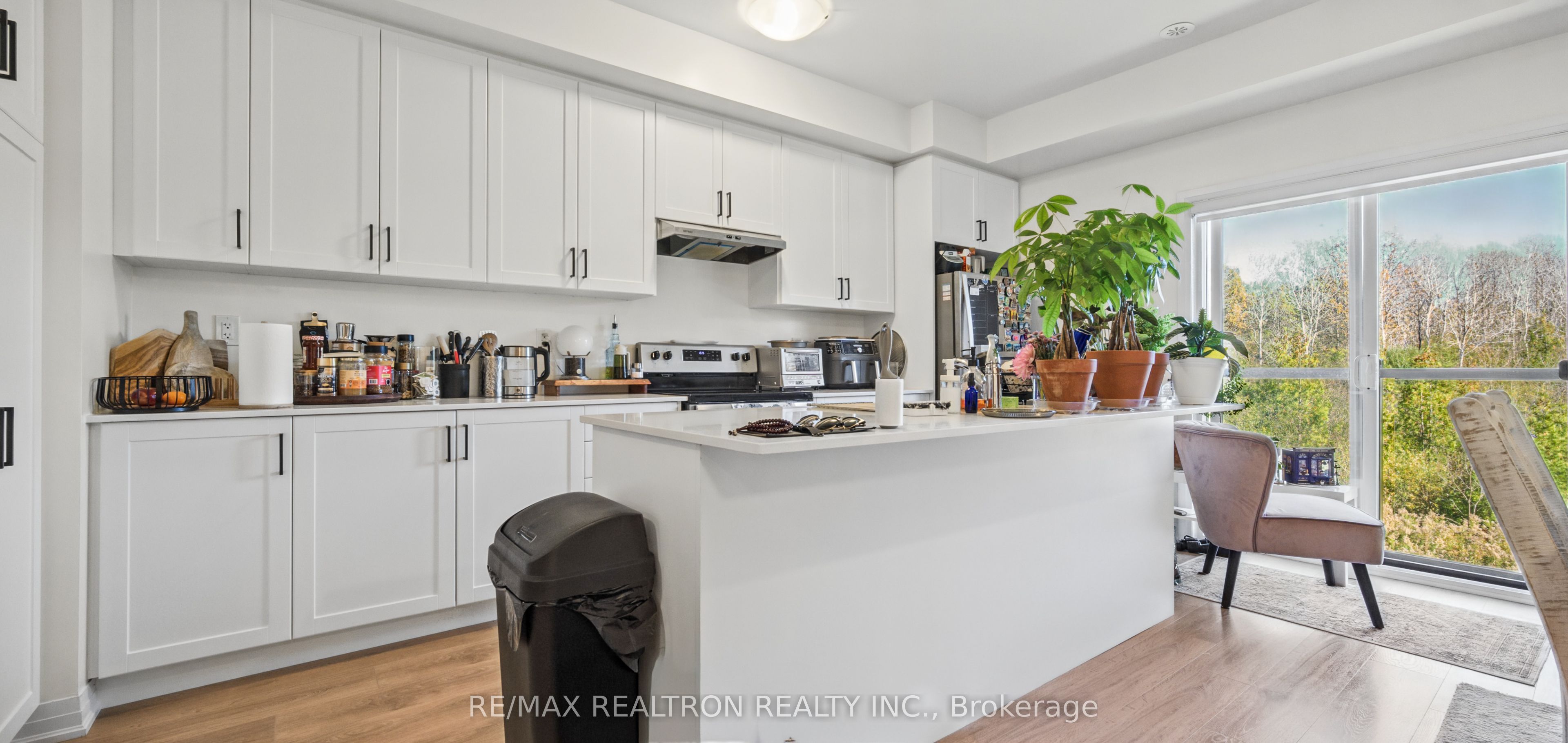 69 Emmas Way Property Photo 6