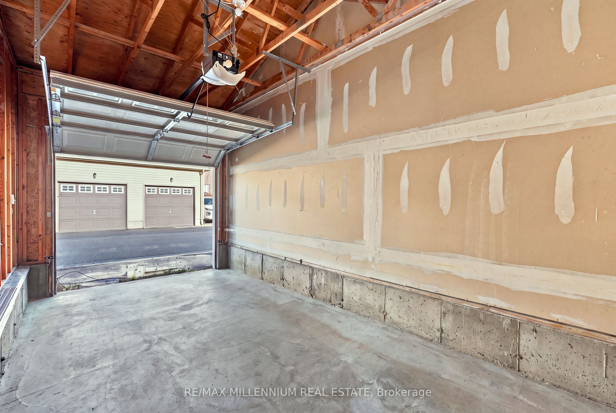 2557 Canadian Street Property Photo 42