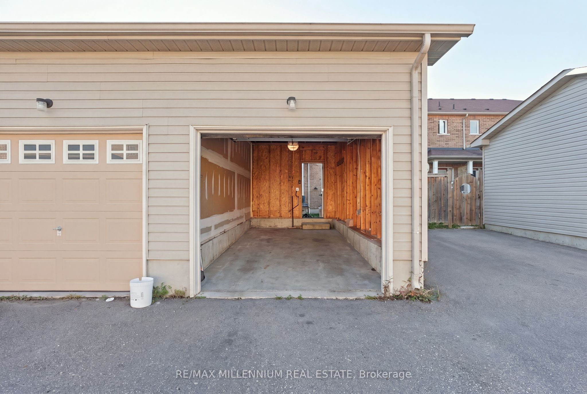 2557 Canadian Street Property Photo 43