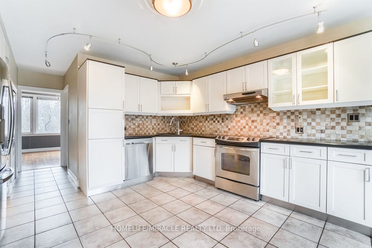 520 Gillmoss Road Property Photo 14
