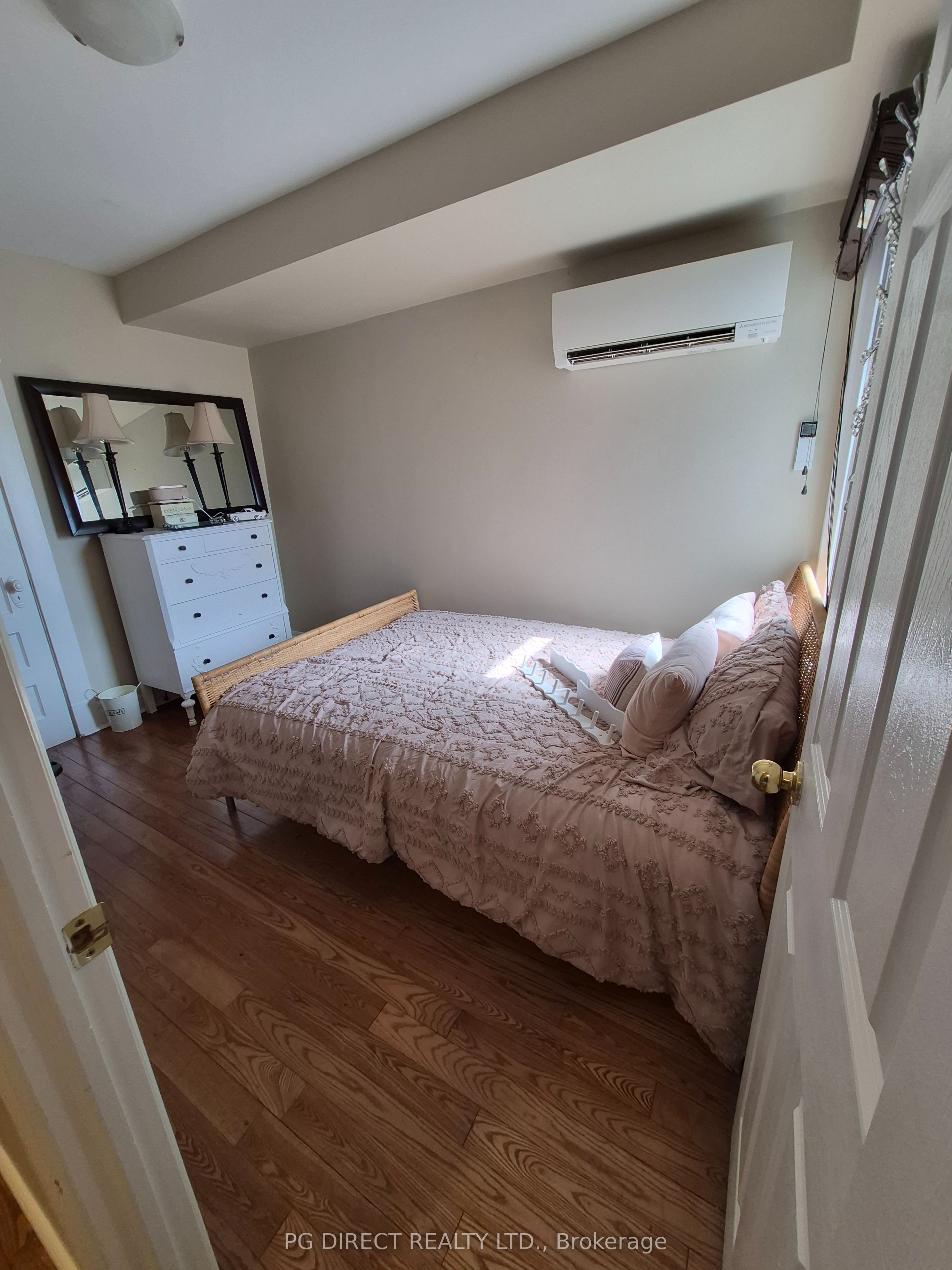 218 Broadview Avenue Property Photo 3