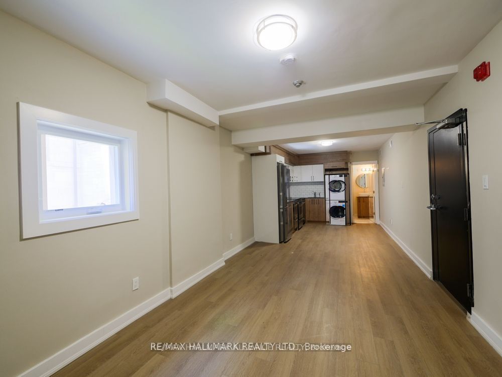 628 Danforth Avenue 202 Property Photo 12