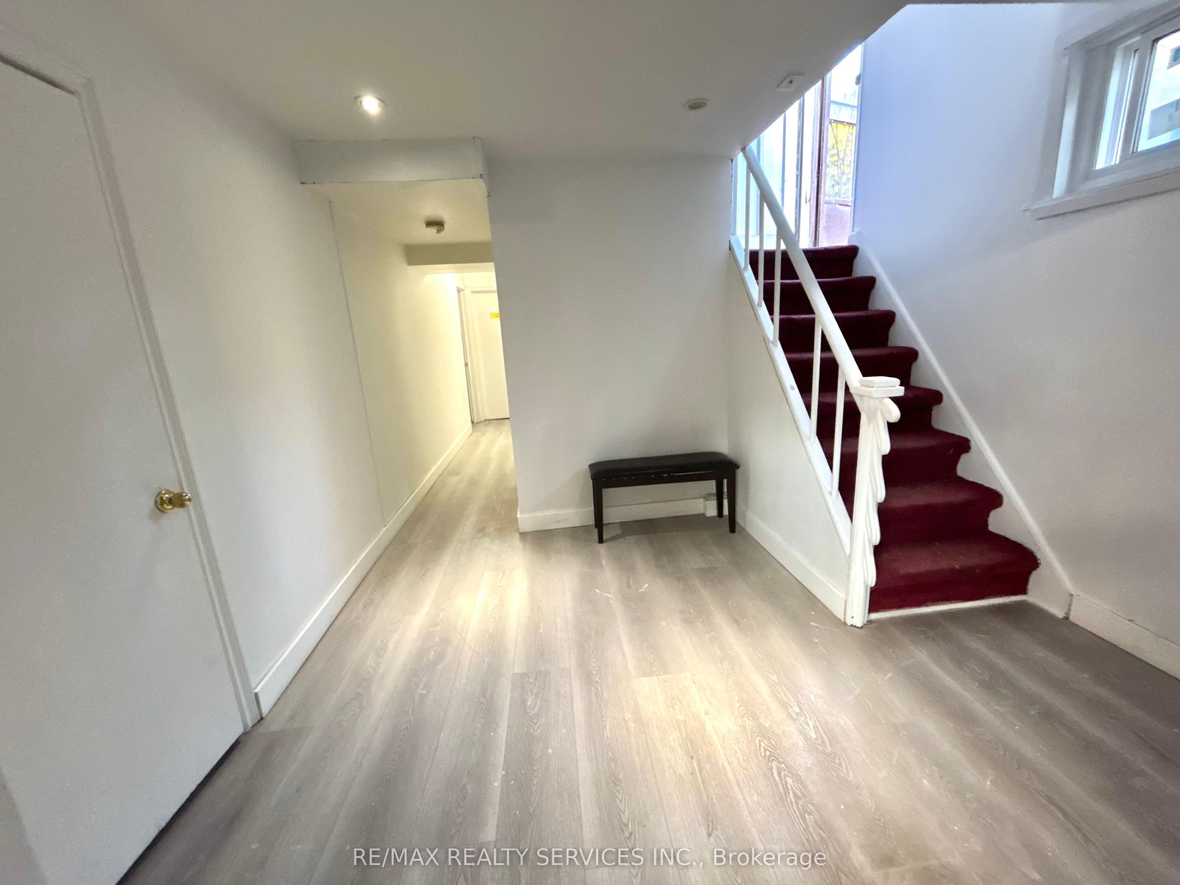 139 Bellamy Road N Property Photo 1