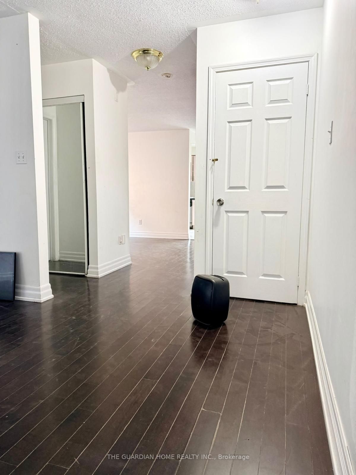 2800 Eglinton Avenue E 1 Property Photo 5