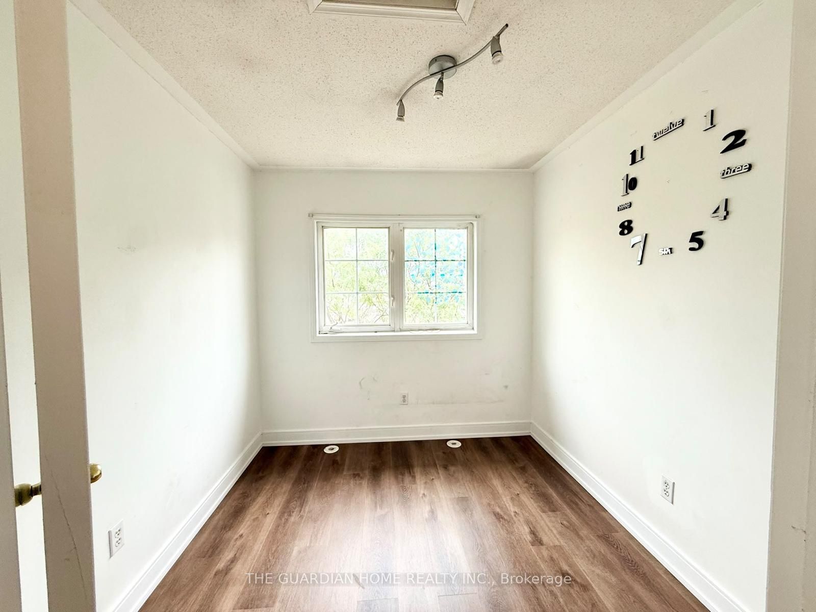 2800 Eglinton Avenue E 1 Property Photo 14