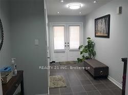 37 Pringdale Gardens Circle Property Photo 2