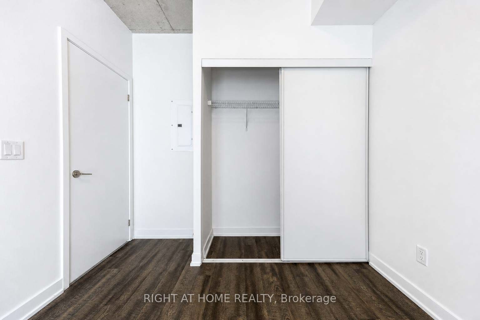 45 Baseball Place 903 Property Photo 13