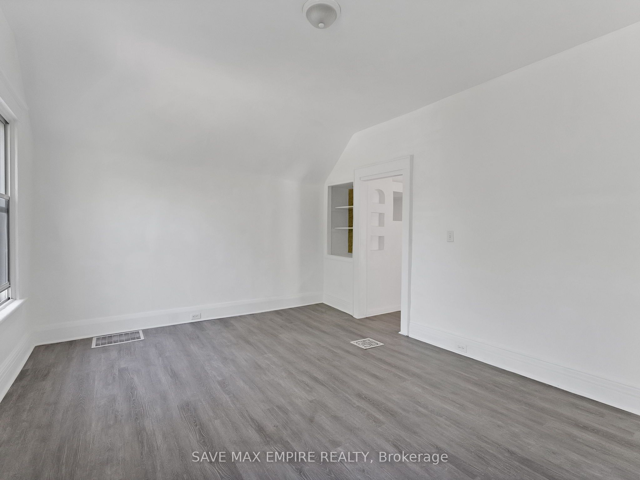 19 Minto Street Property Photo 18