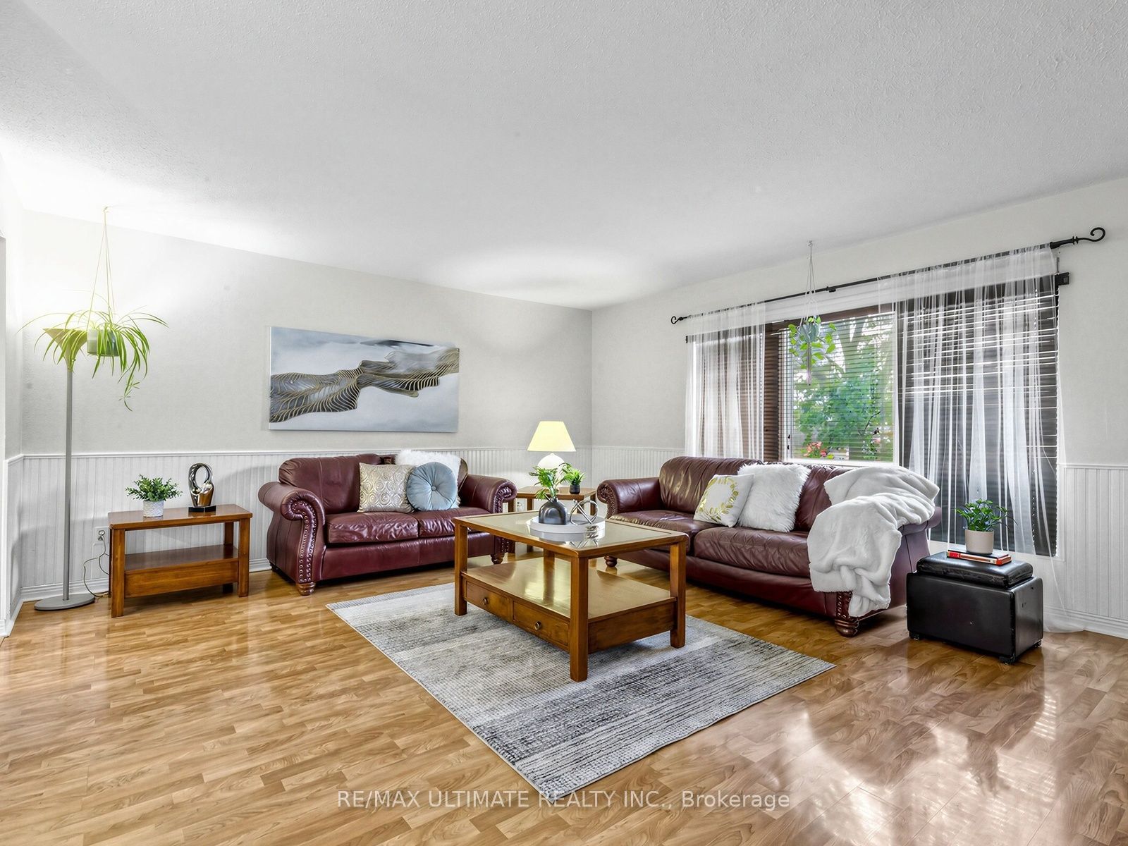375 Calvert Court Property Photo 4