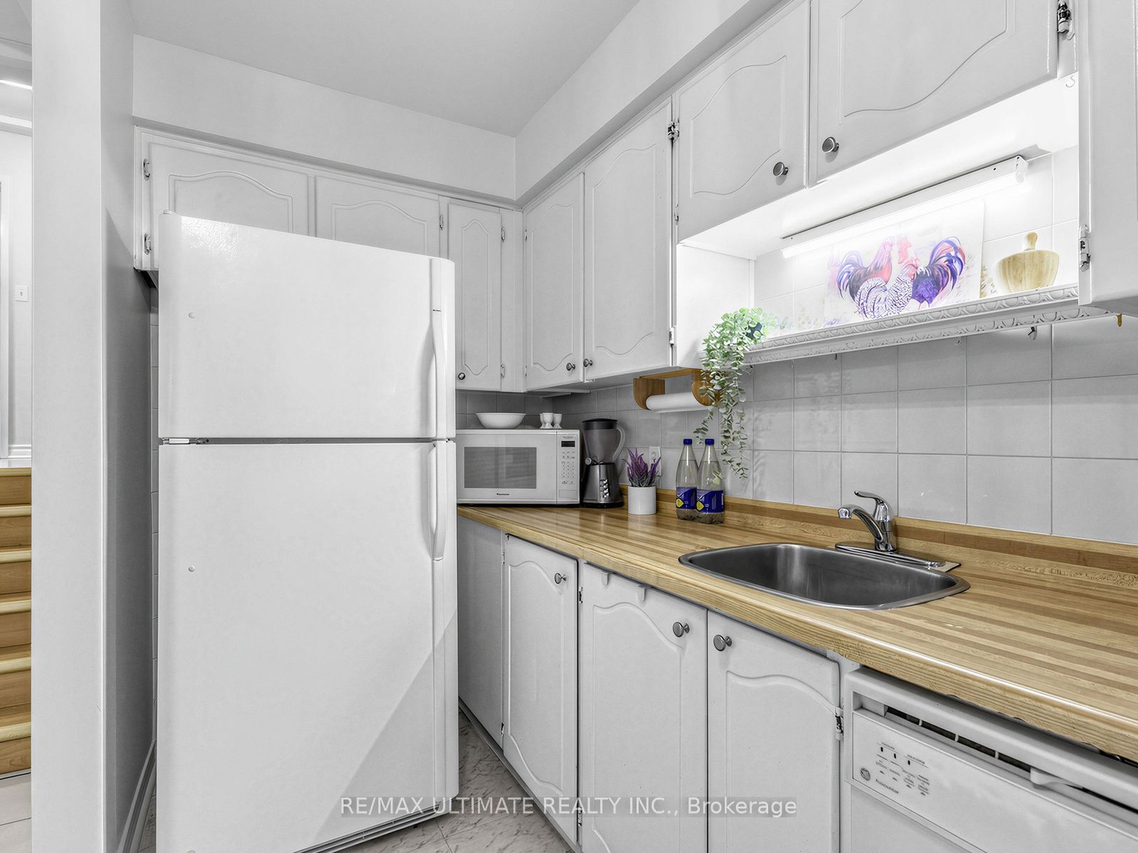 375 Calvert Court Property Photo 11