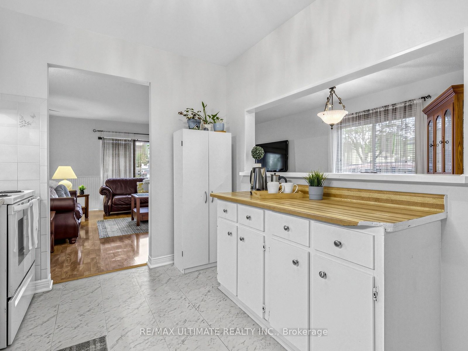 375 Calvert Court Property Photo 13