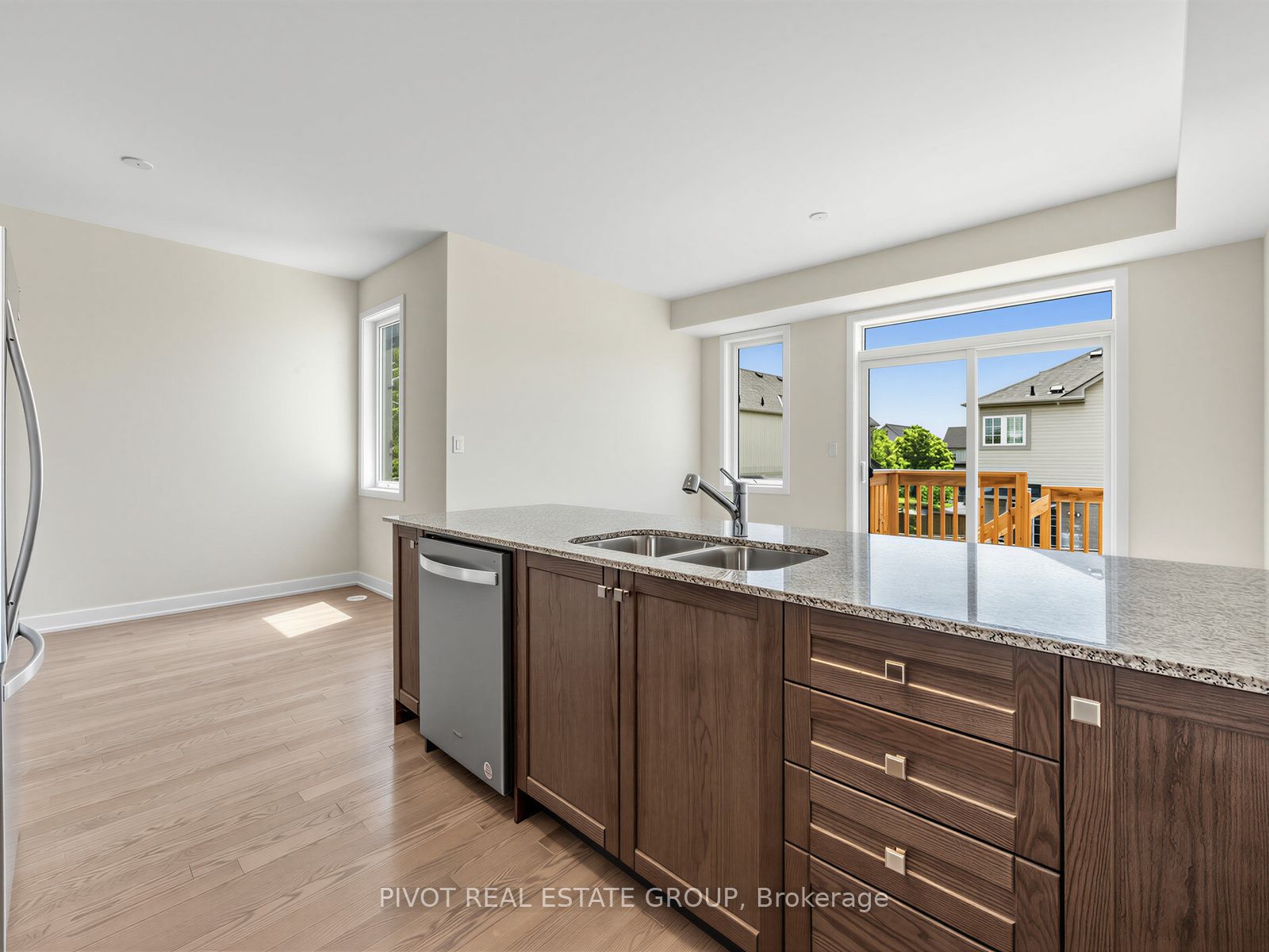 25 Lively Way Property Photo 8