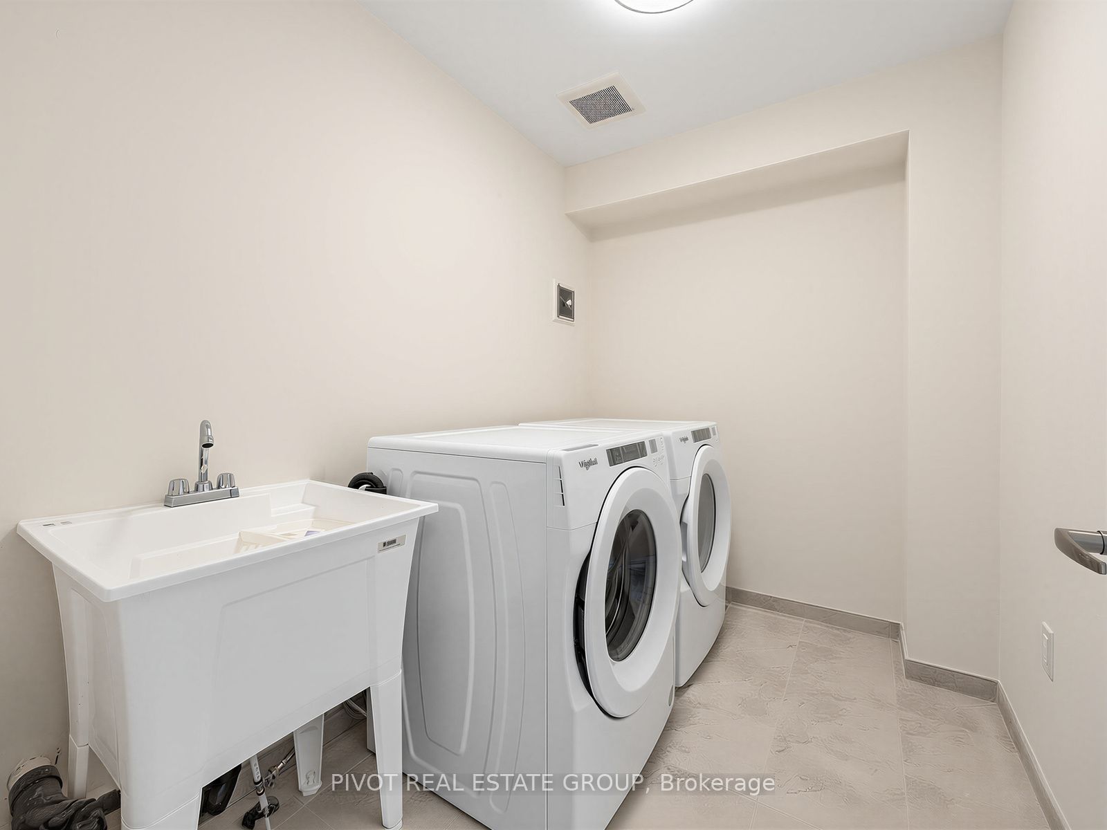 25 Lively Way Property Photo 19