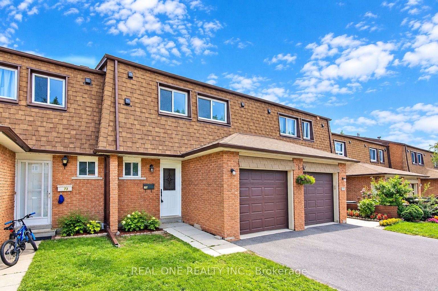 151 L'amoreaux Drive 75 Property Photo 2