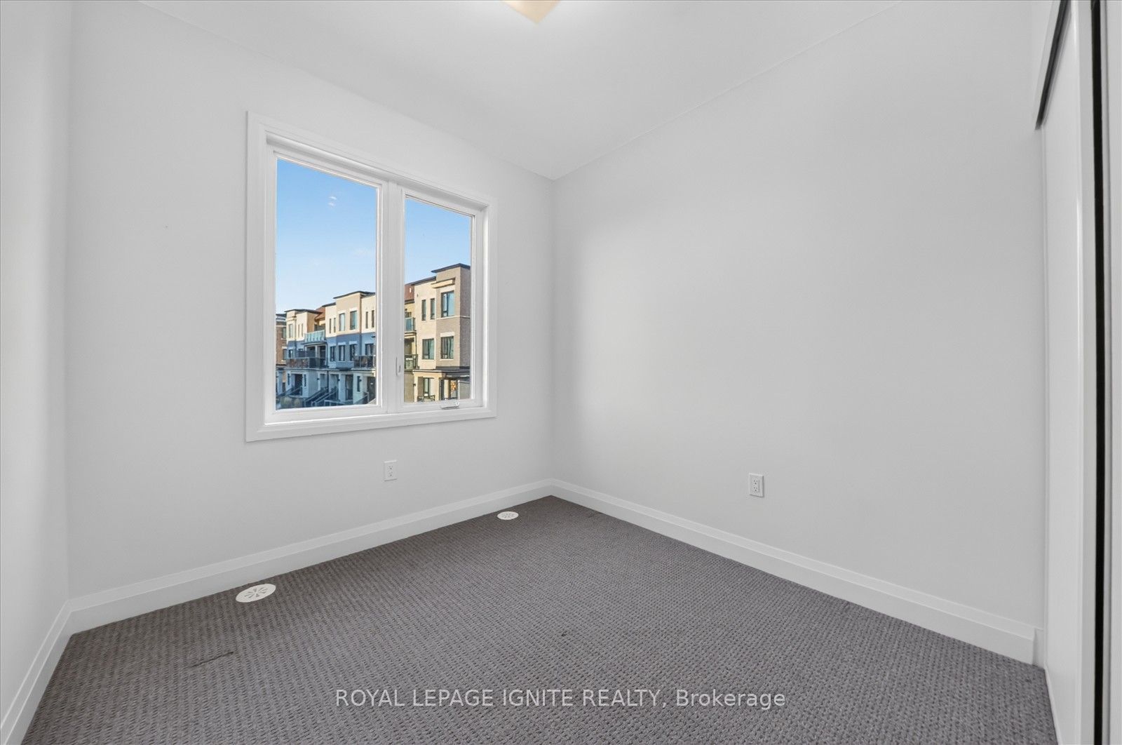 559 Port Darlington Road Property Photo 39