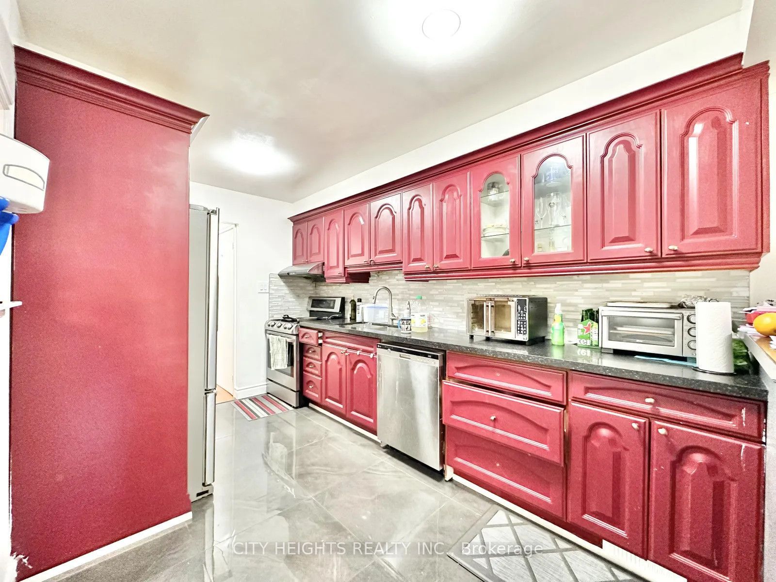 35 Mansewood Gardens Property Photo 11