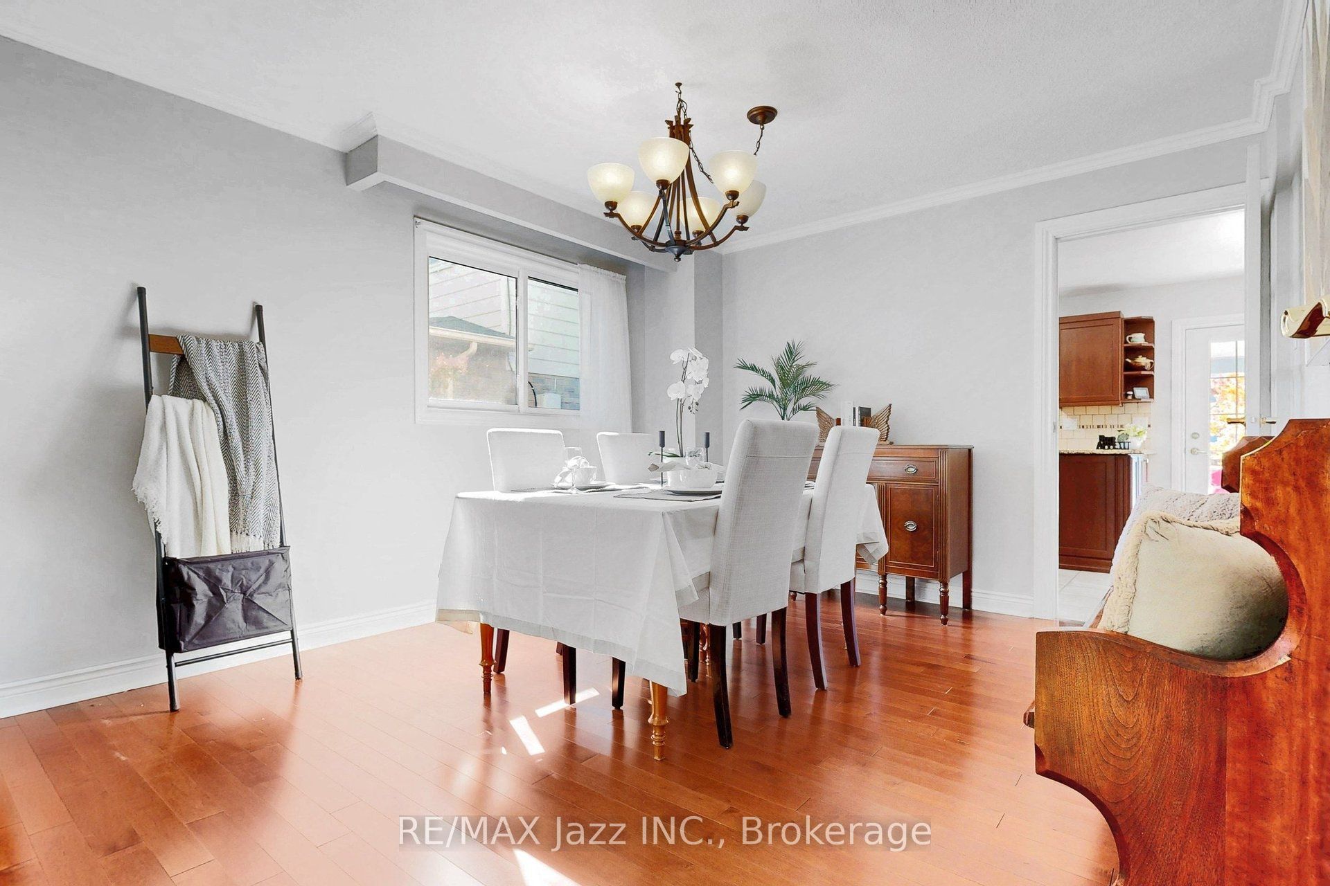 10 Trinity Crescent Property Photo 10