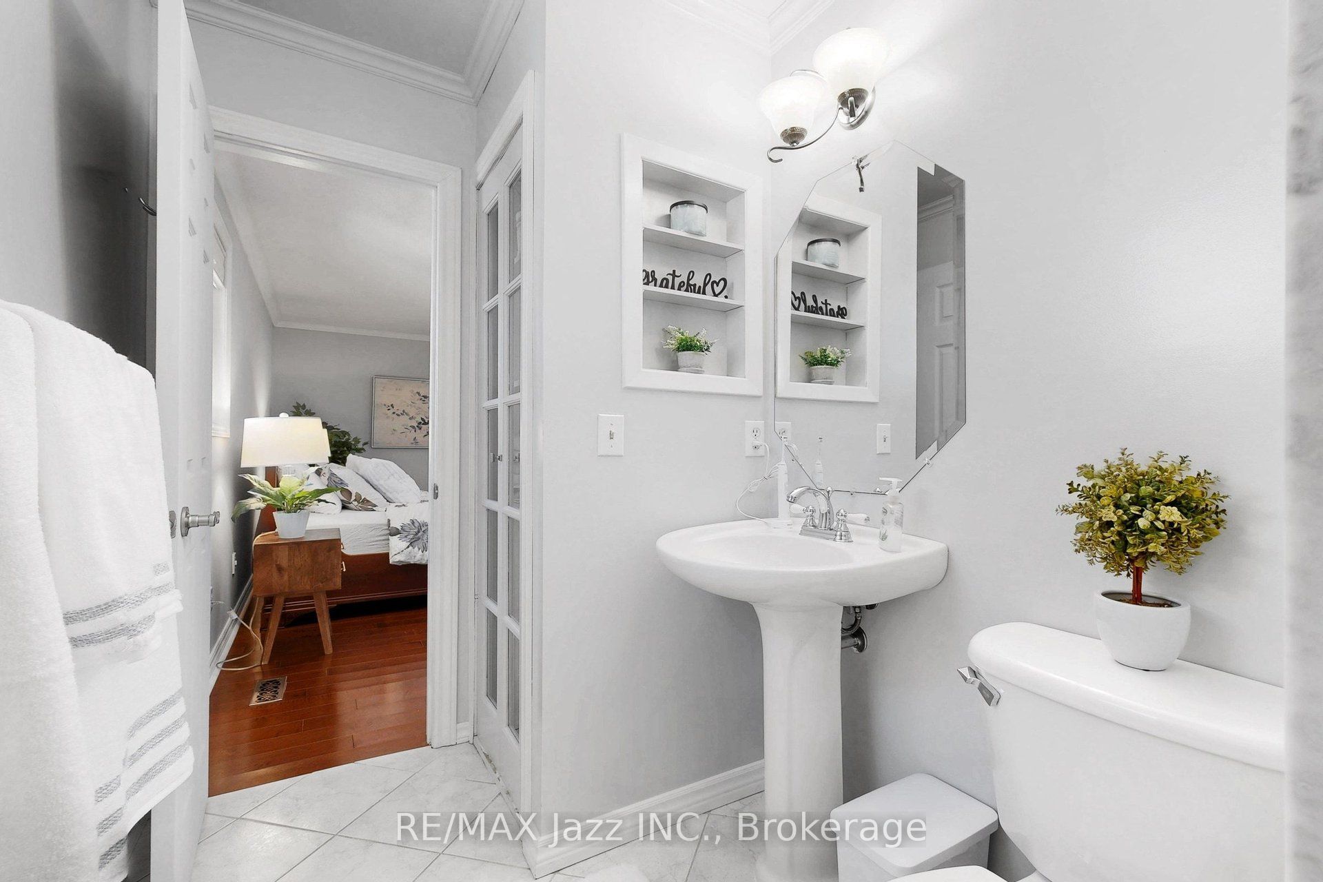 10 Trinity Crescent Property Photo 30
