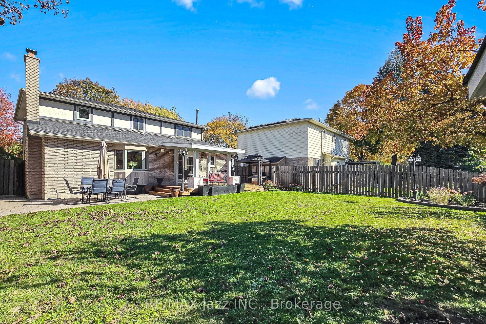 10 Trinity Crescent Property Photo 50