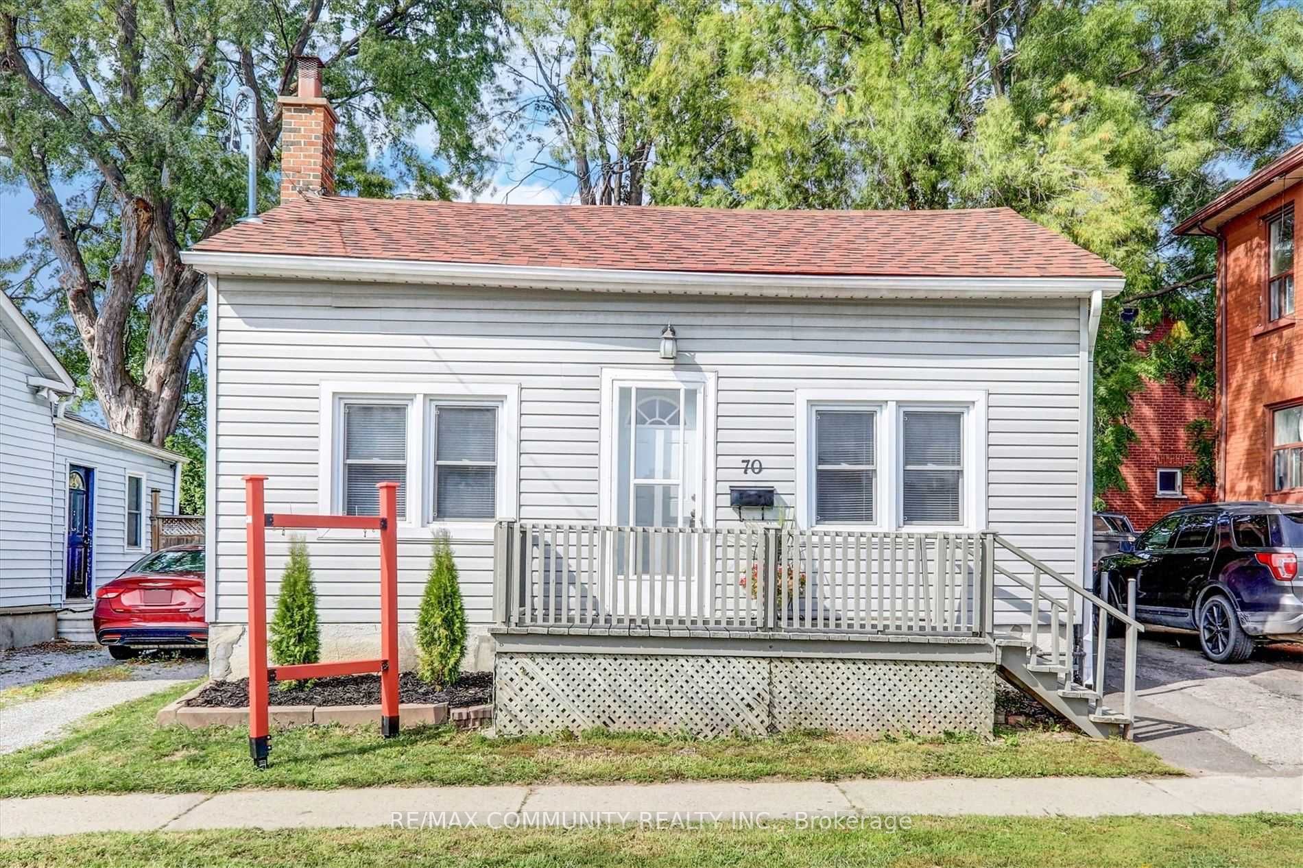 70 Colborne Street W Property Photo 1