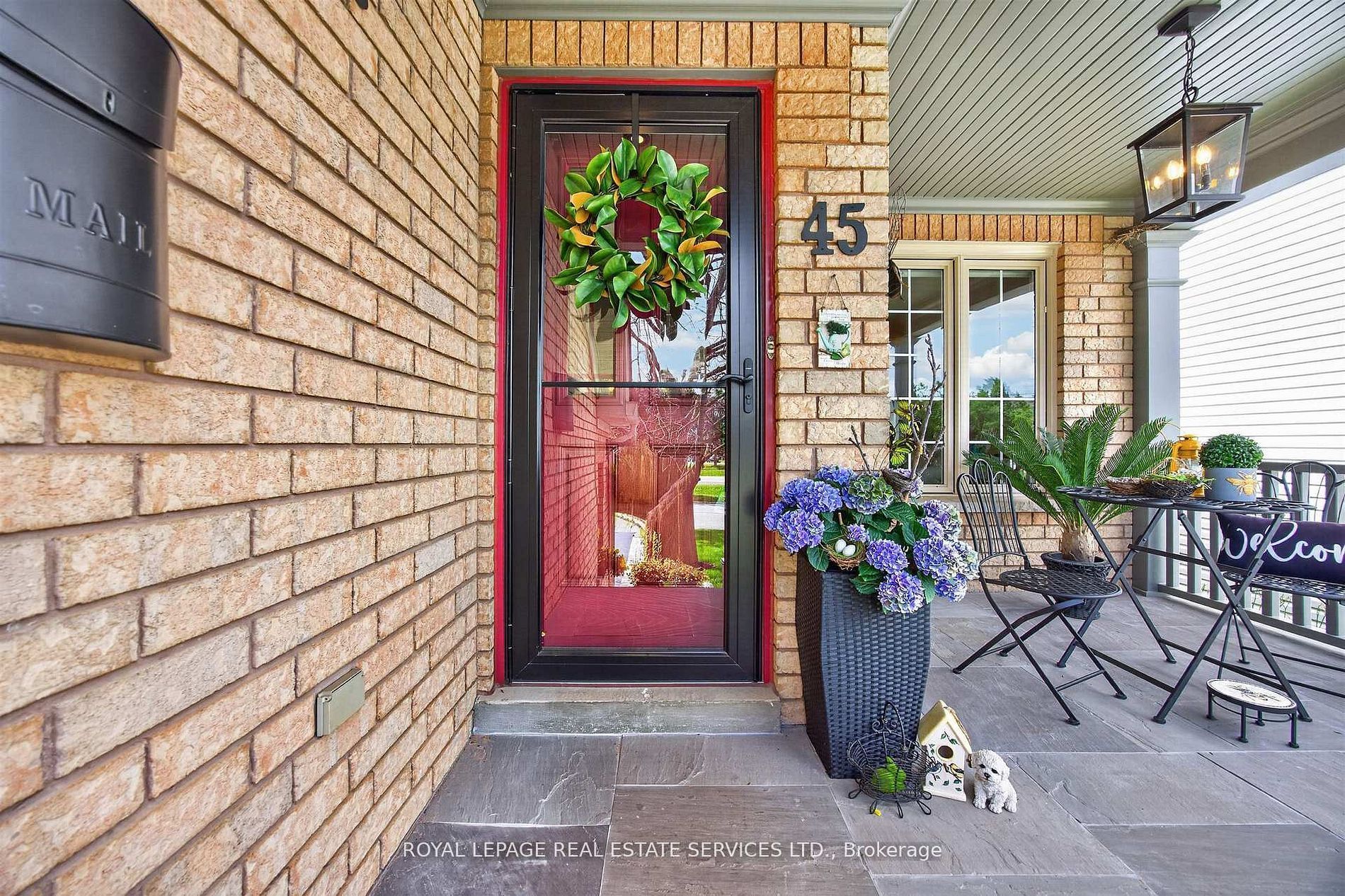 45 Rosemarie Crescent Property Photo 3