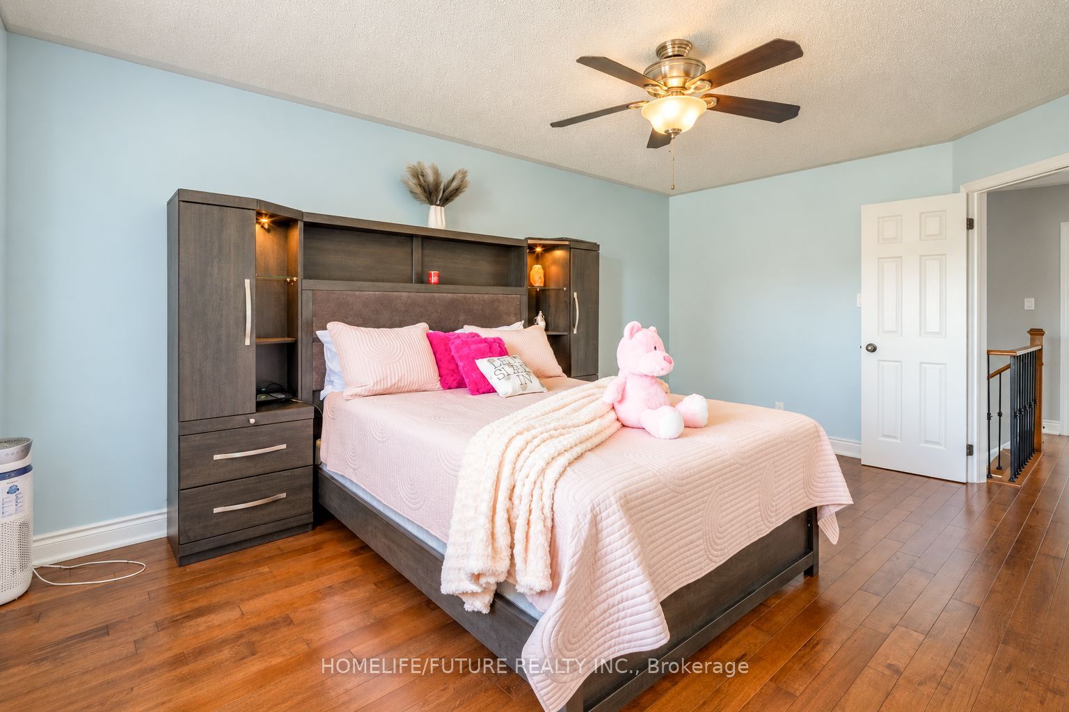 28 Montague Avenue Property Photo 22