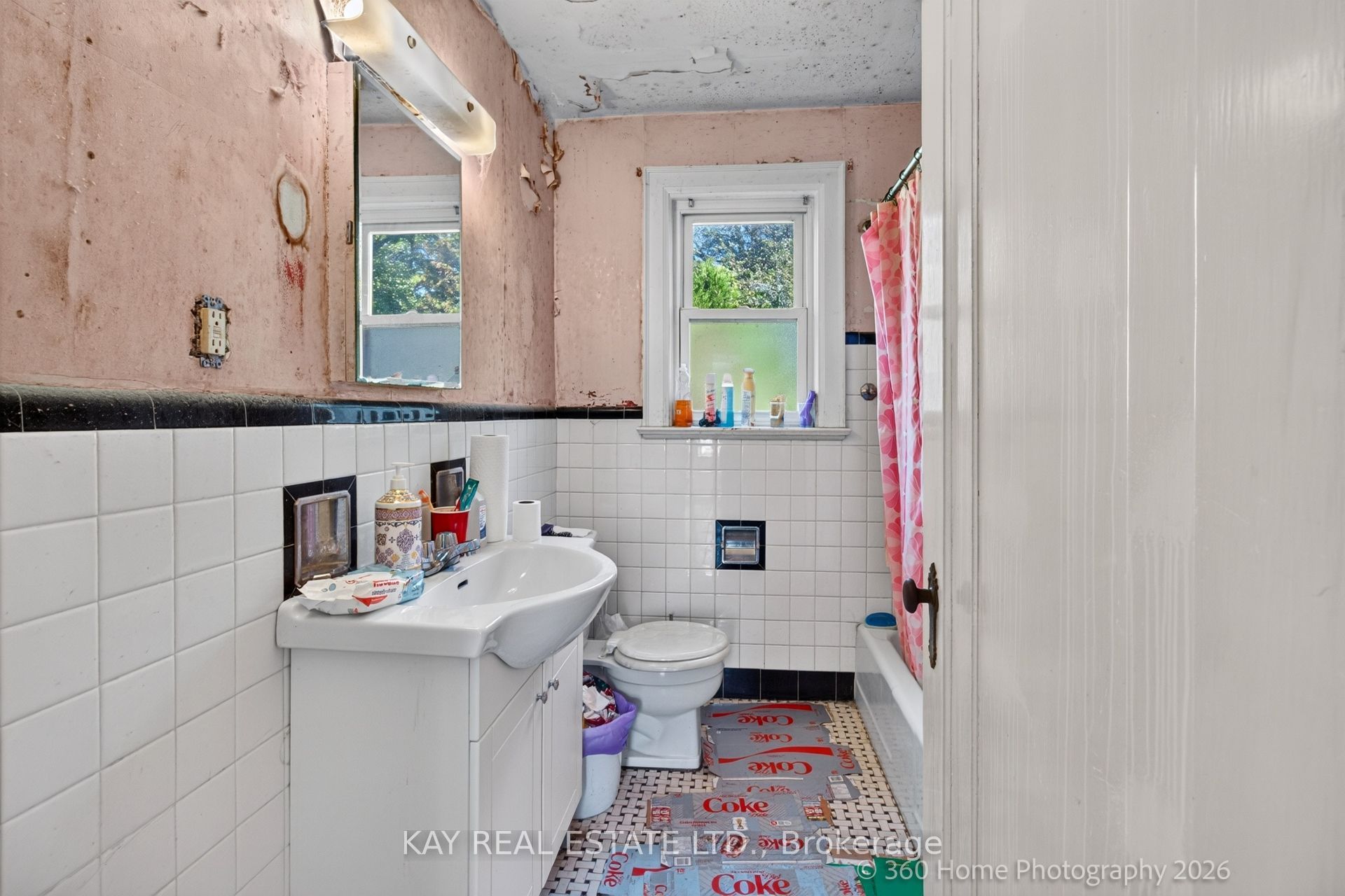9 Romana Drive Property Photo 21