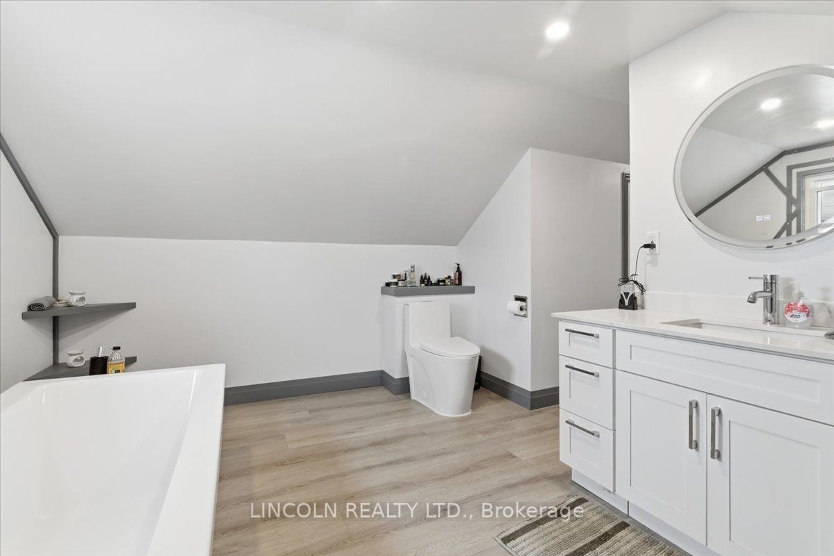 3 Brown Street Property Photo 18