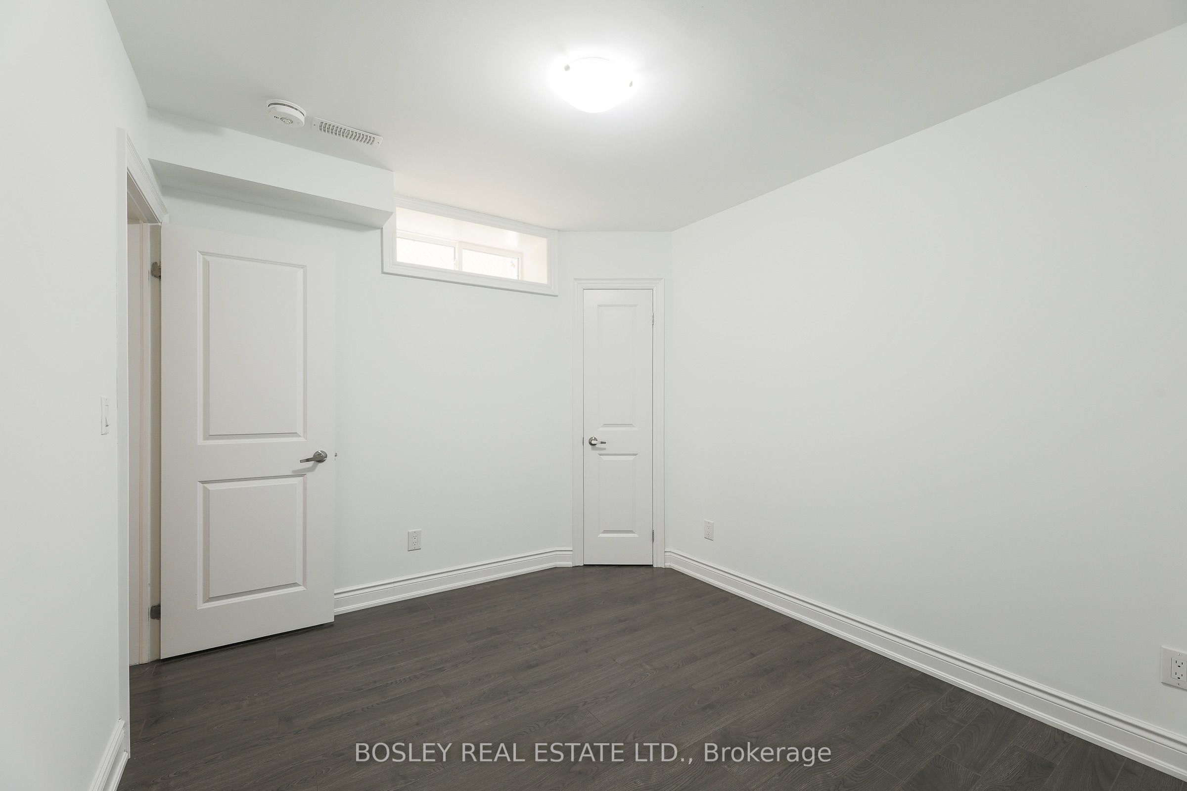 9 Queen Victoria Street Lower Property Photo 15