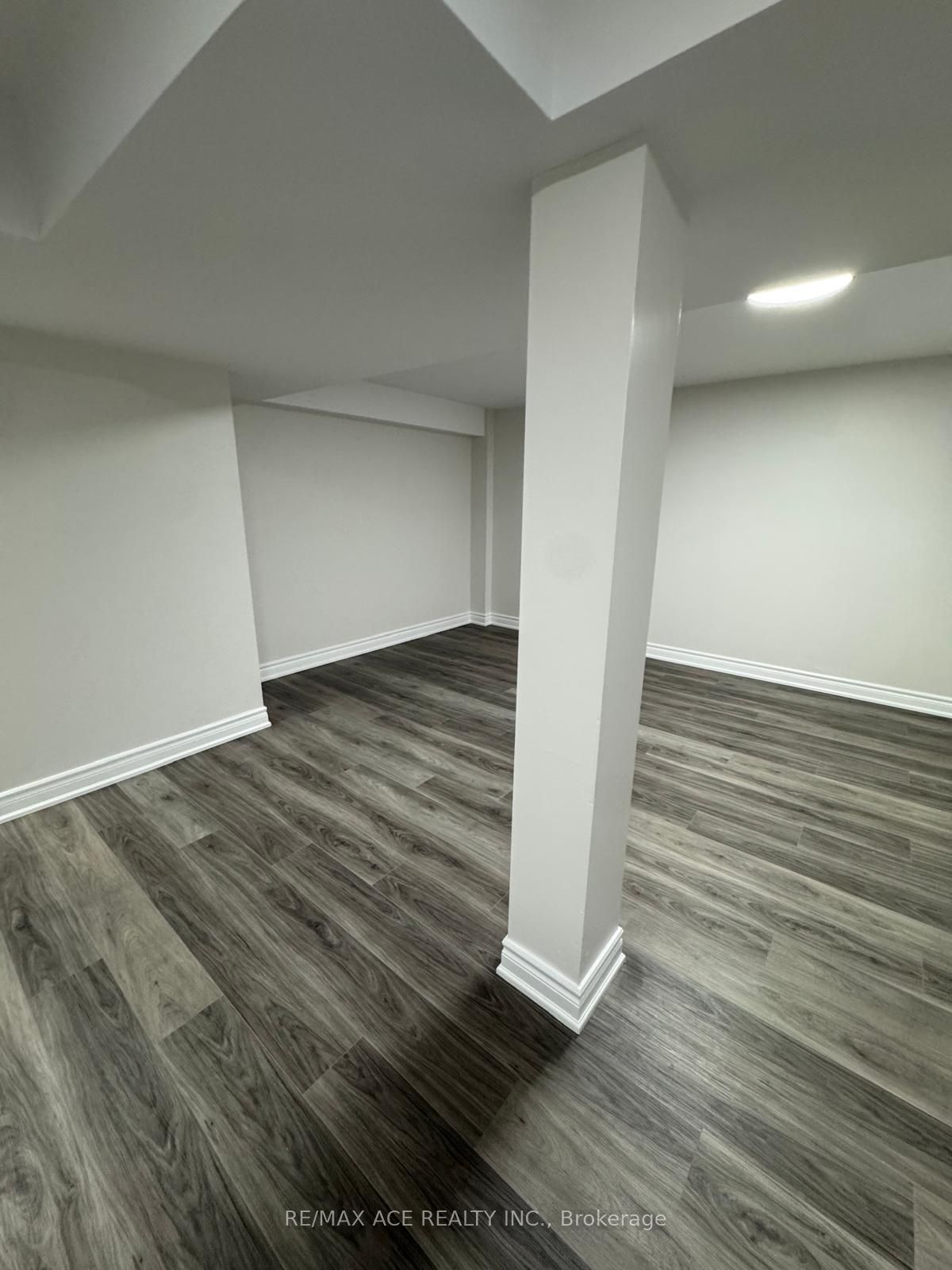 1644 Pepperwood Gate Bsmt Property Photo 4