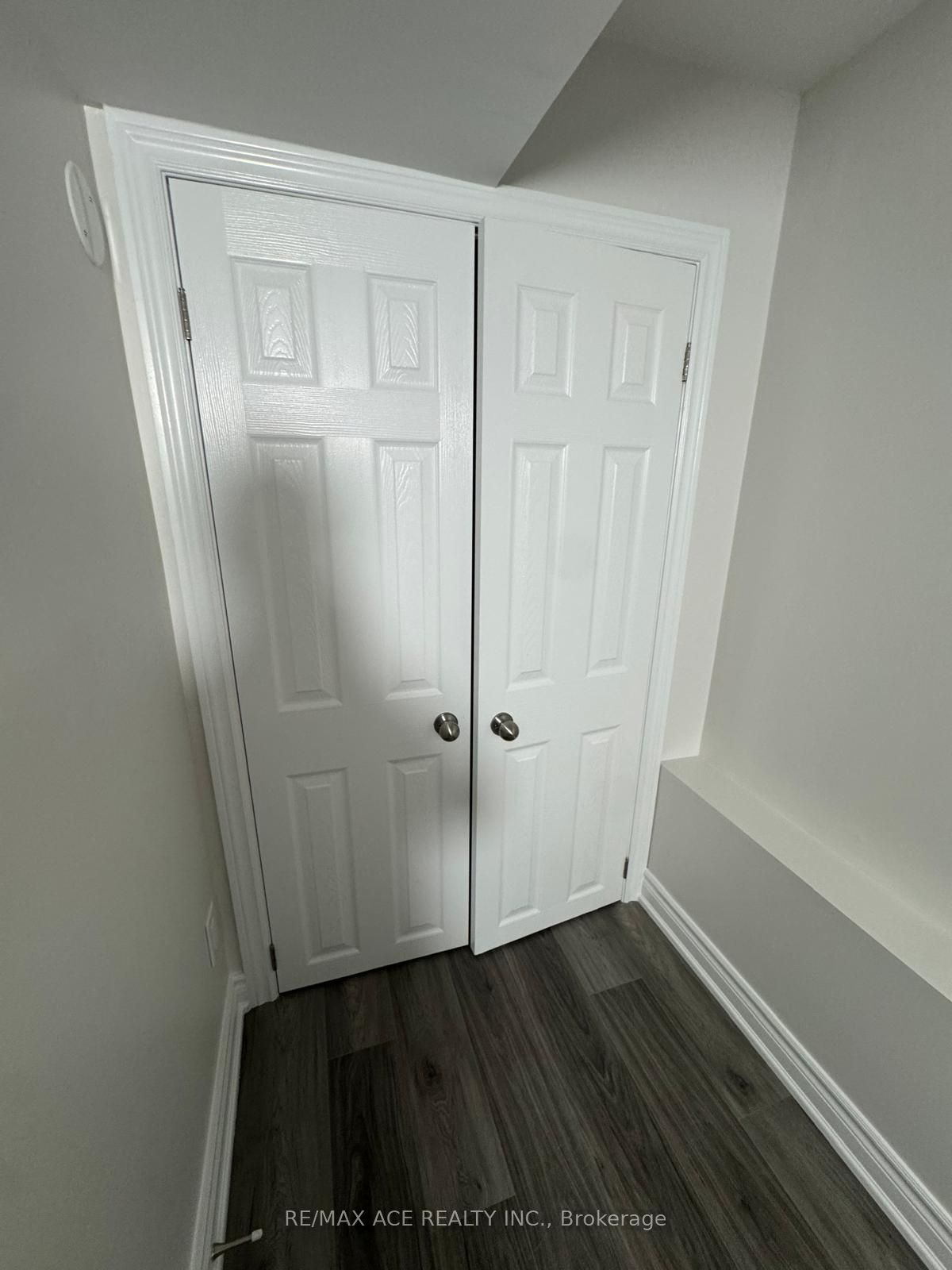 1644 Pepperwood Gate Bsmt Property Photo 6