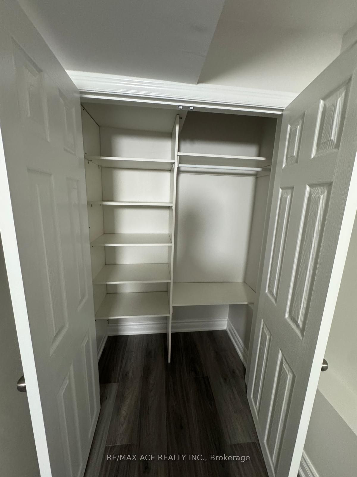 1644 Pepperwood Gate Bsmt Property Photo 7