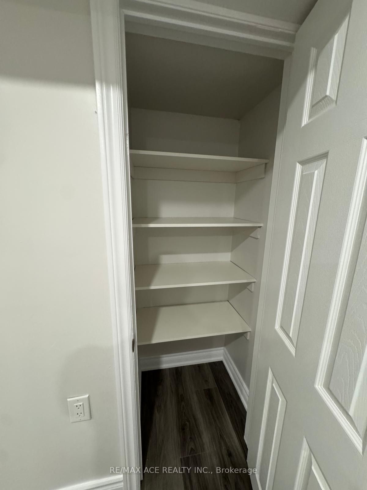 1644 Pepperwood Gate Bsmt Property Photo 10
