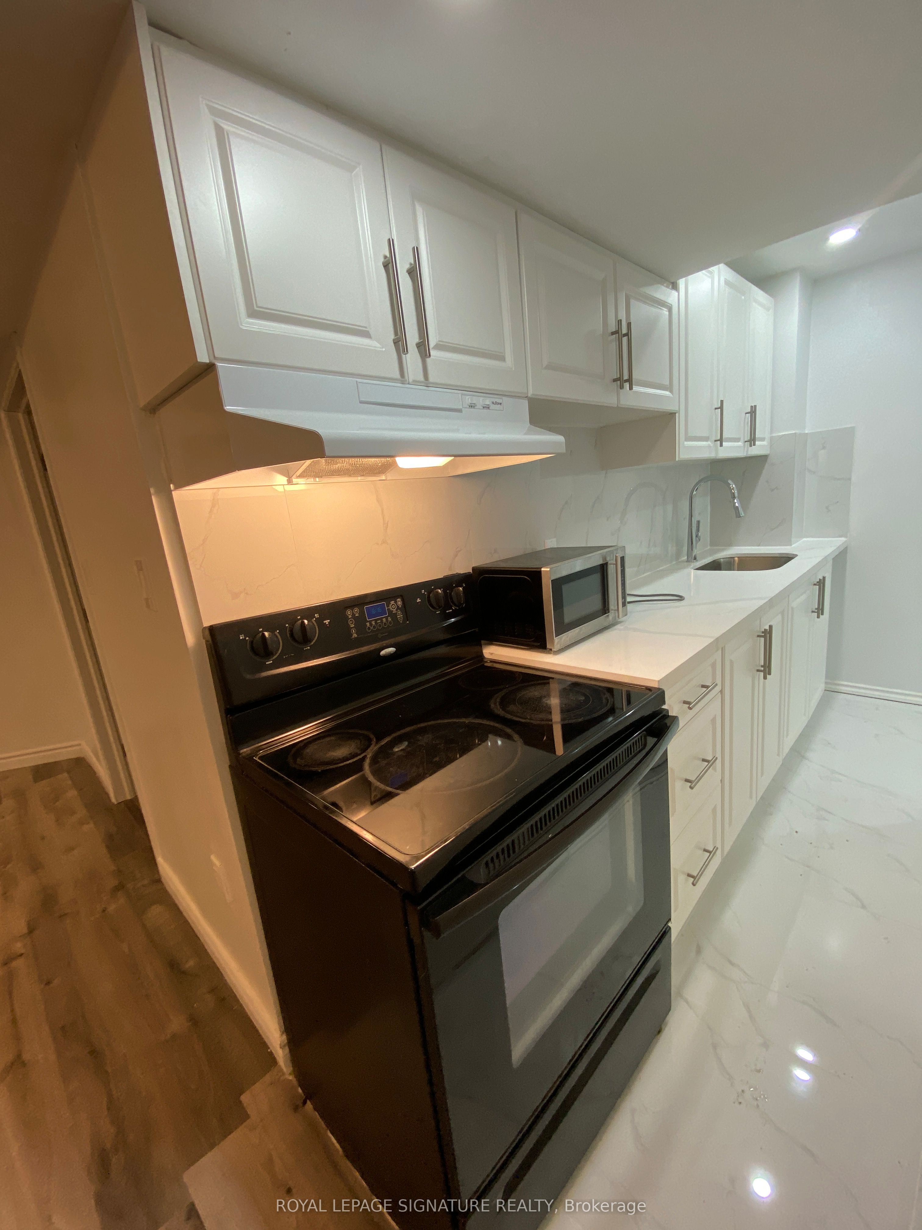 123 Mildenhall Place Lower Level Property Photo 2