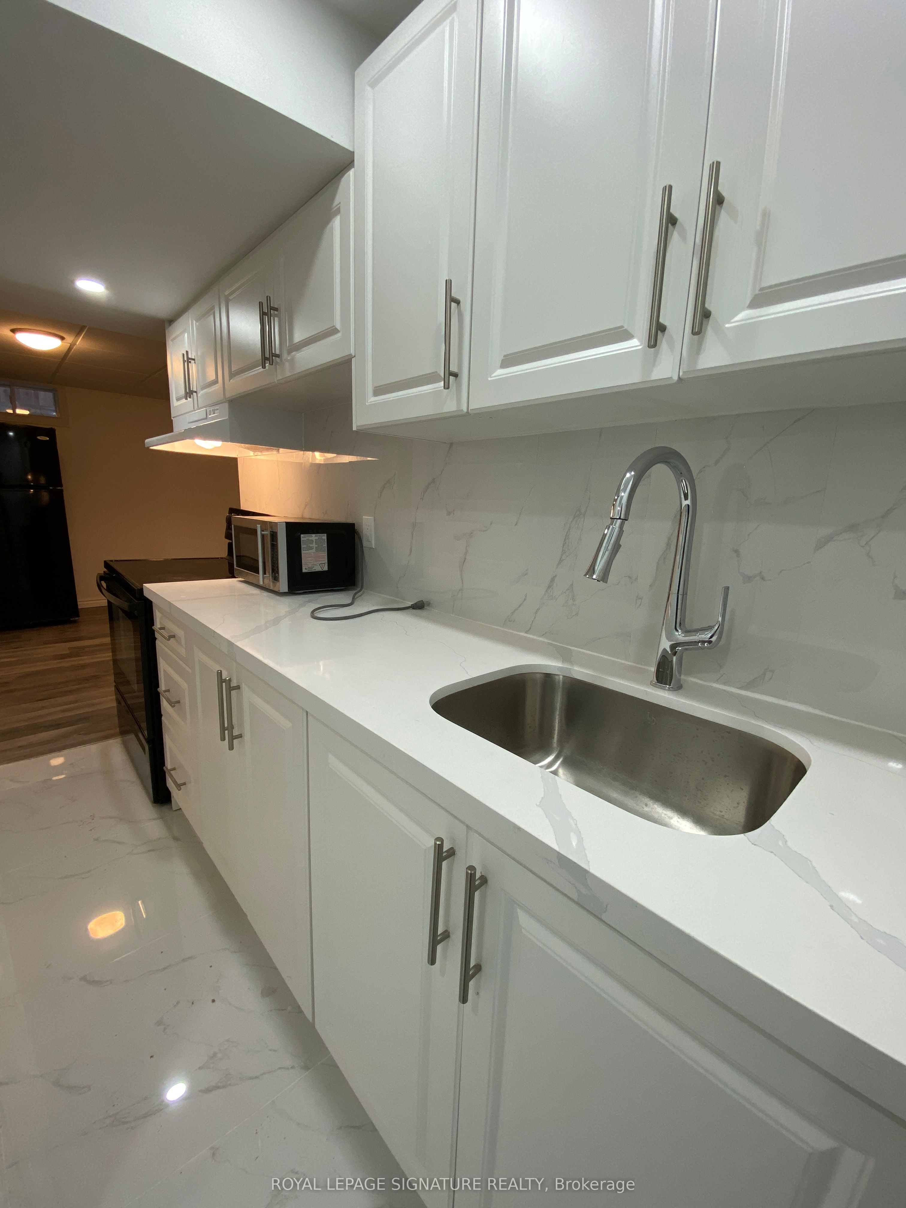 123 Mildenhall Place Lower Level Property Photo 3