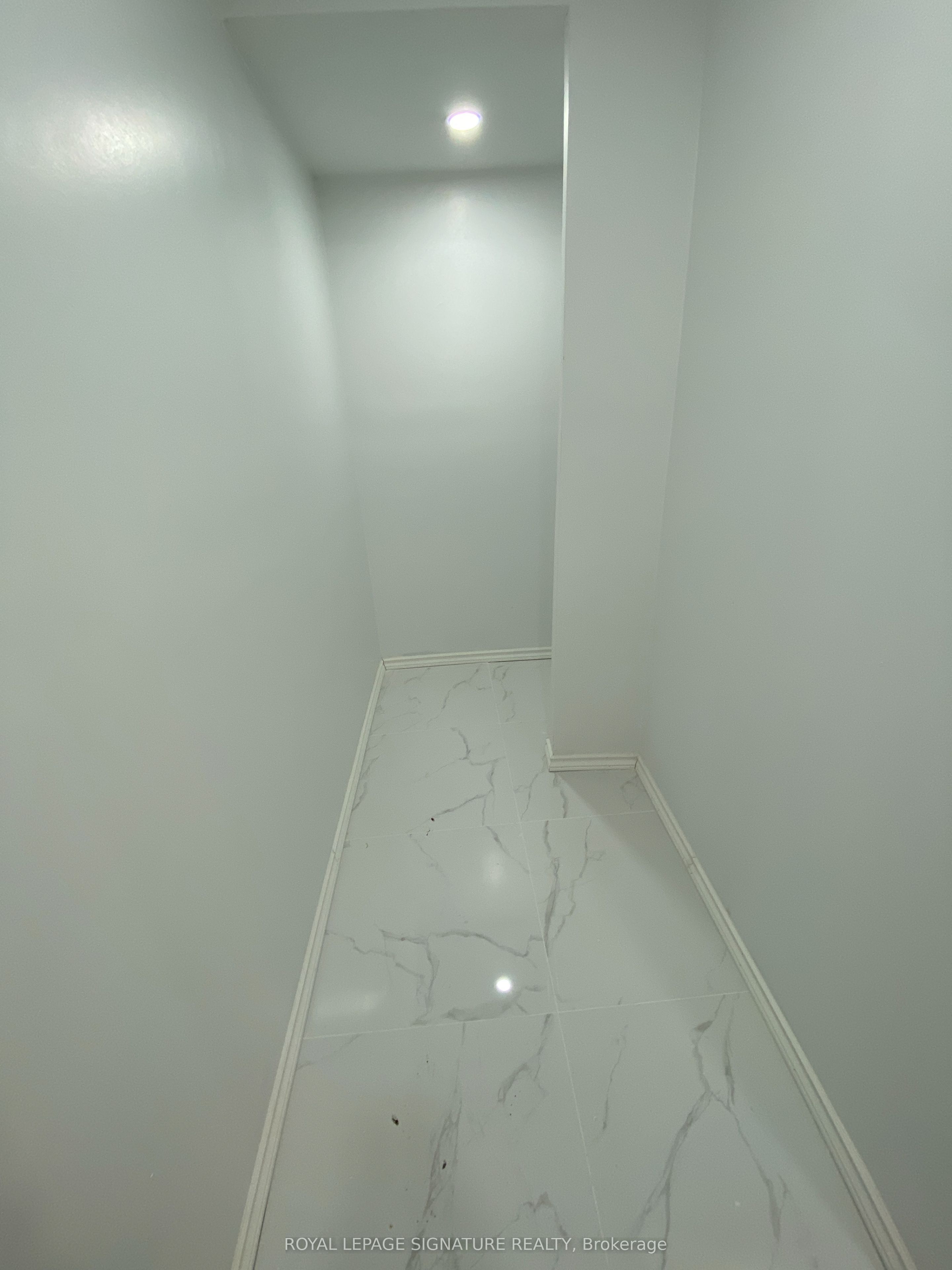 123 Mildenhall Place Lower Level Property Photo 4