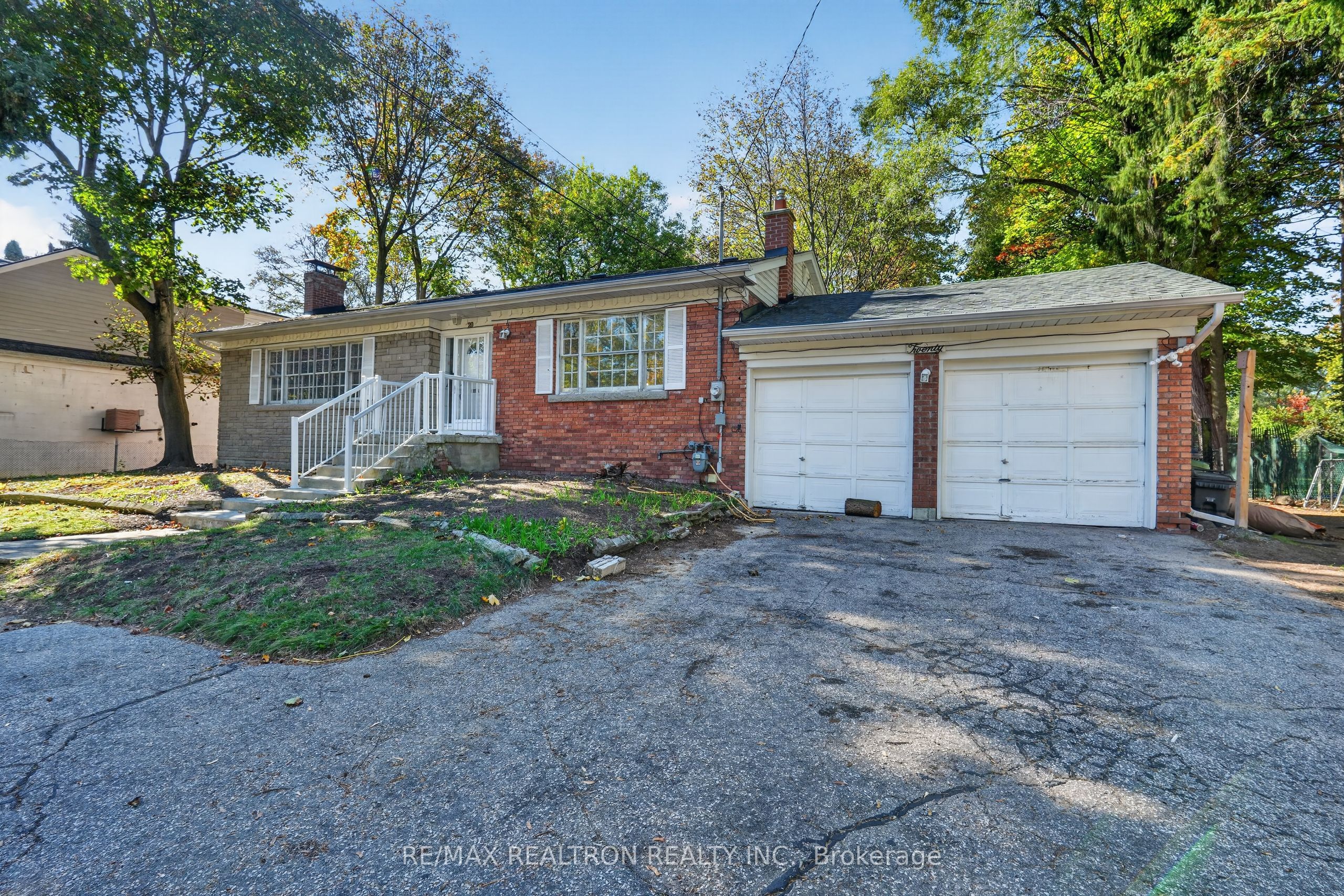 20 West Hill Drive Basement Property Photo 1