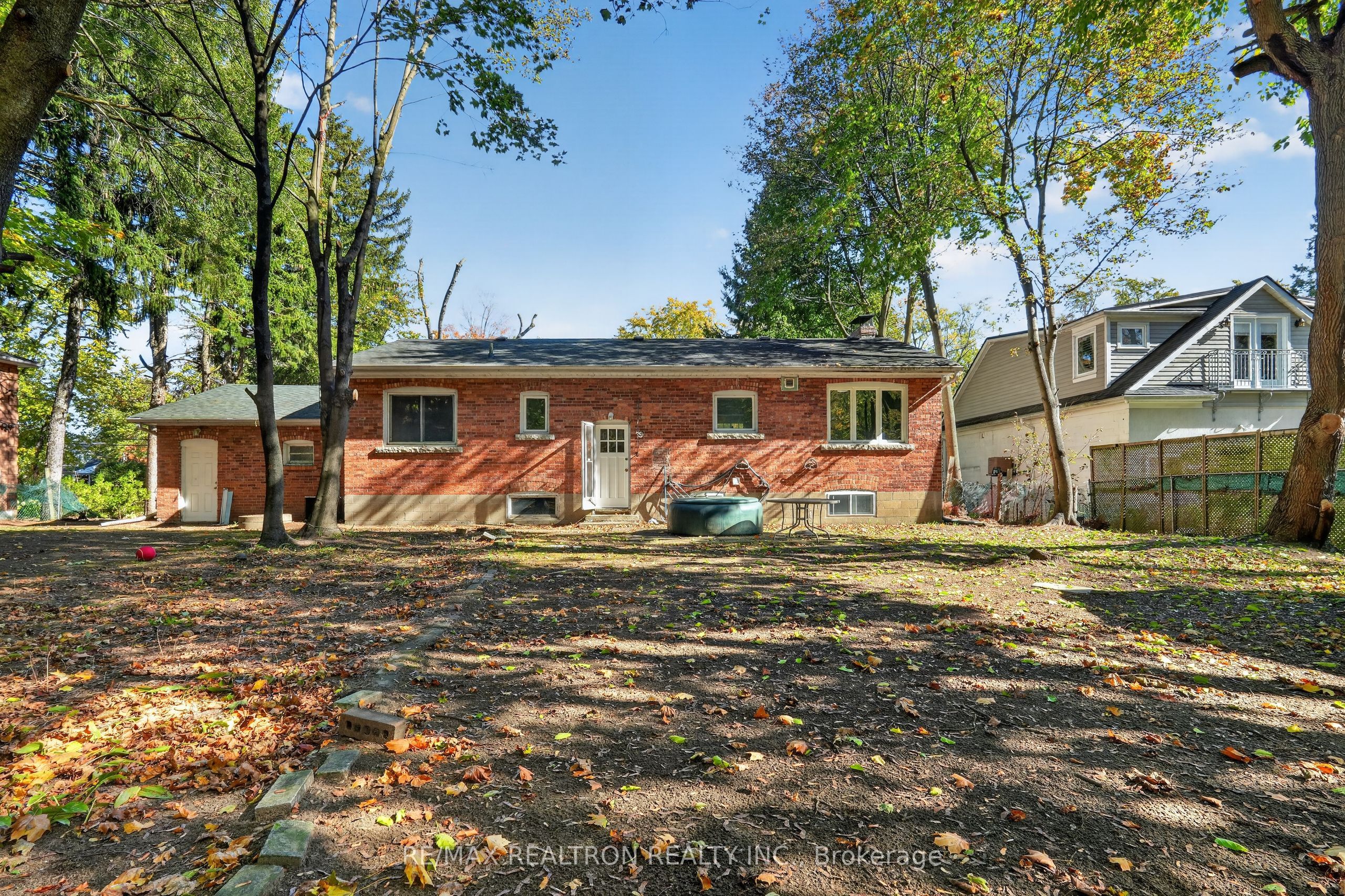 20 West Hill Drive Basement Property Photo 8