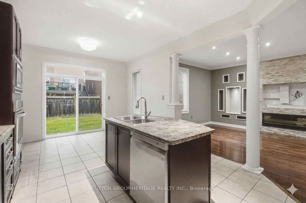16 Shrewsbury Drive Property Photo 11